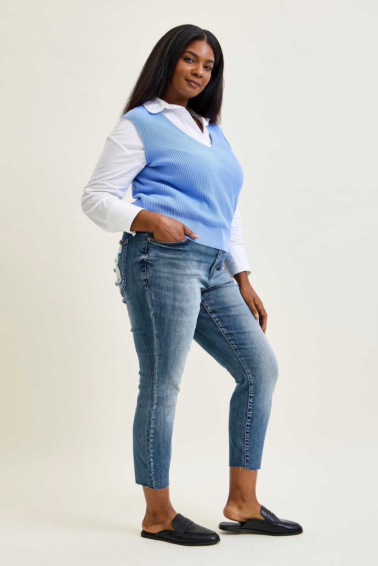 Chase High Rise Raw Hem Relaxed Fit - PLUS
