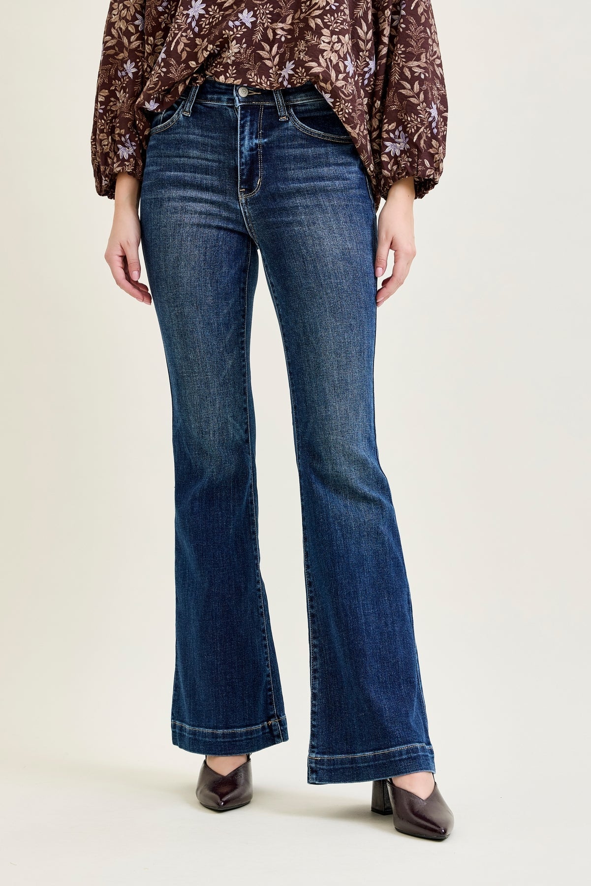 Jasmine High Rise Flare Affair
