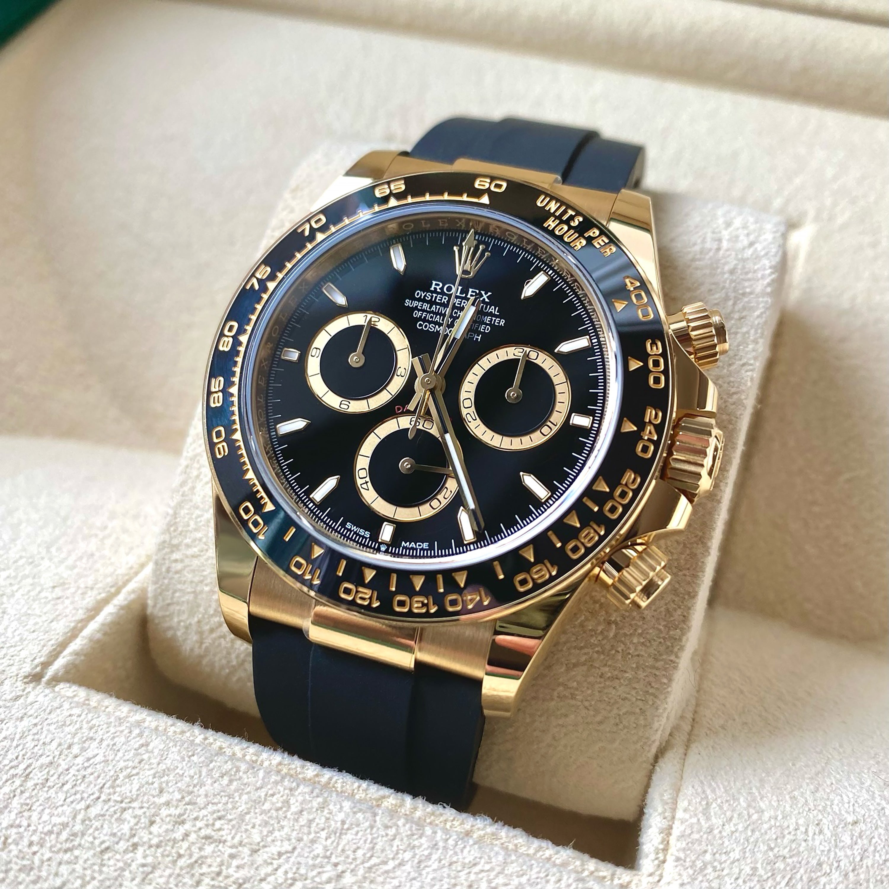Rolex Cosmograph Daytona 40mm, 18k Yellow Gold, Ref# 126518ln-0008 - Image 8