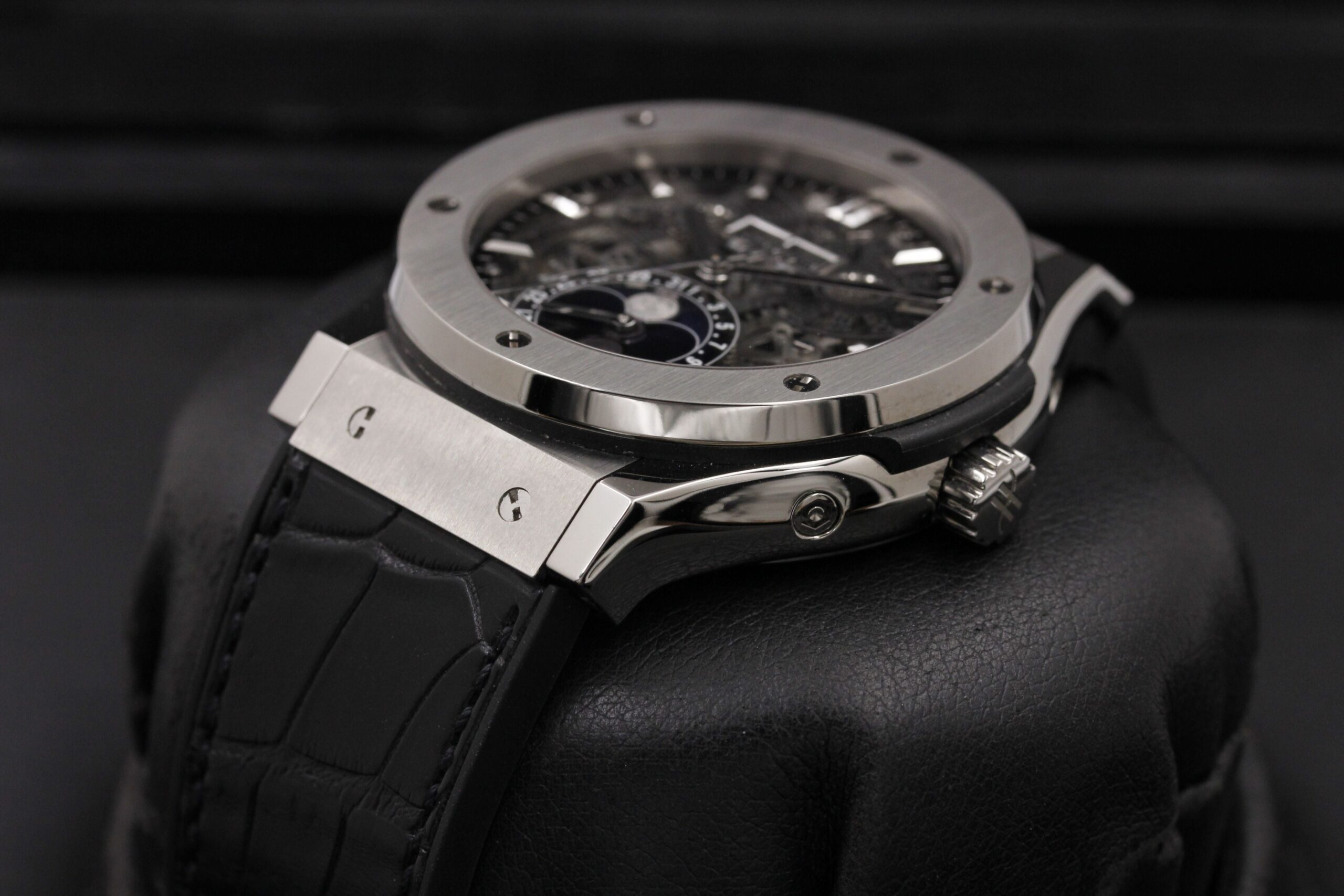 Hublot Classic Fusion Aerofusion Moonphase Titanium 45mm, Ref# 517.NX.0170.LR, Unworn 2025 - Image 4