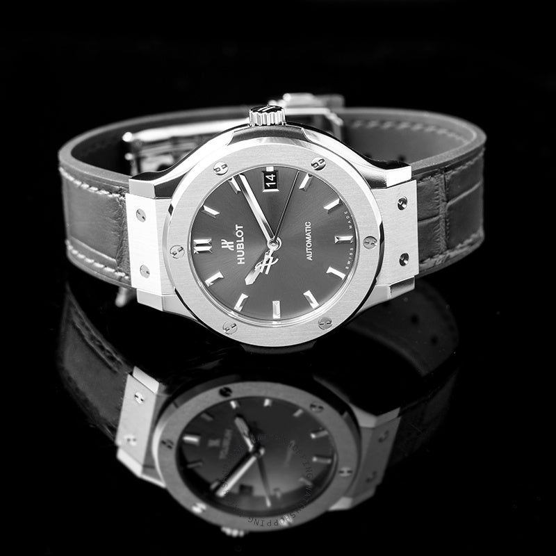 Hublot Classic Fusion Racing Grey Titanium 38mm, Ref# 565.NX.7071.LR - Image 5