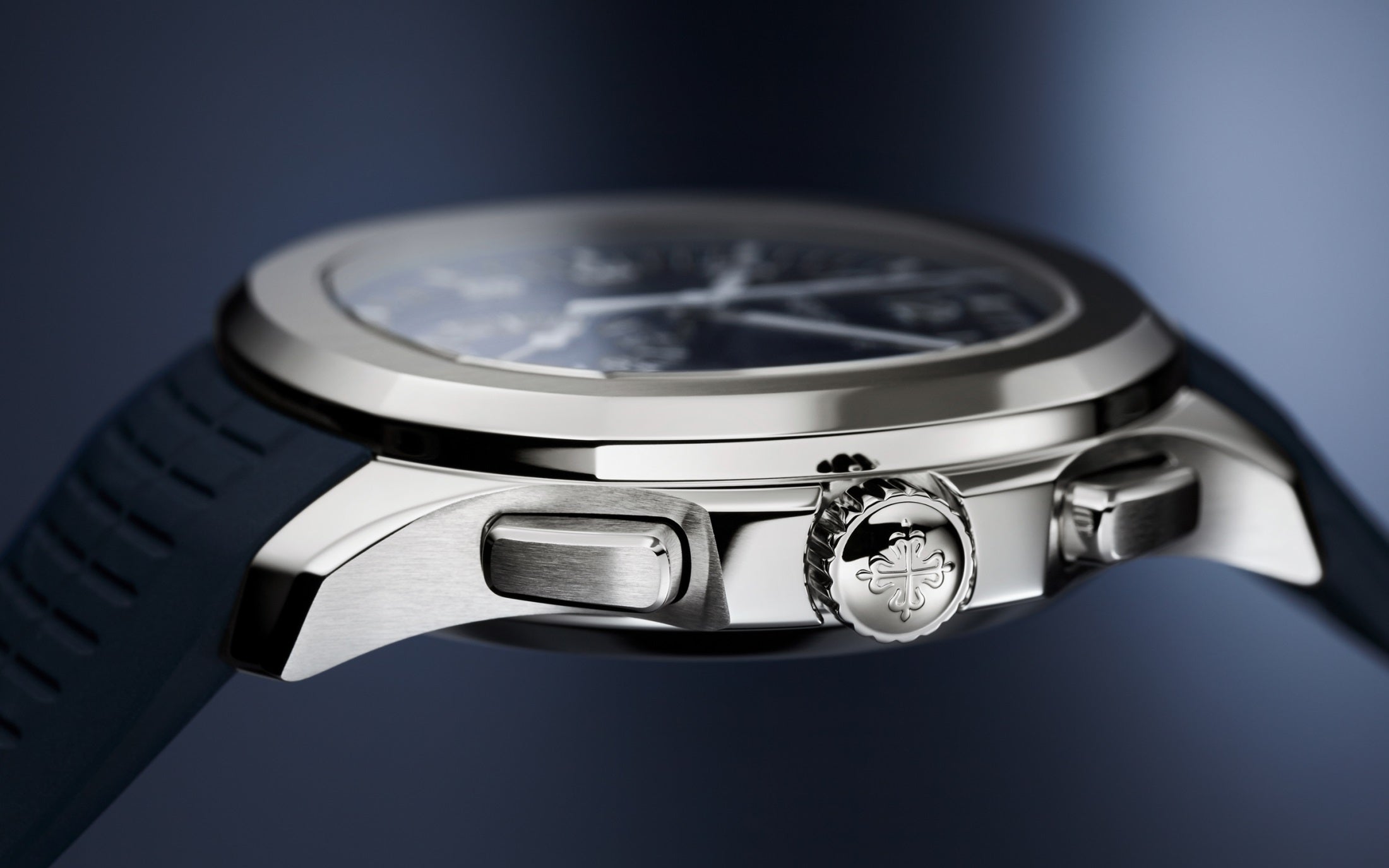 Patek Philippe Aquanaut Chronograph, 18k White Gold, 42,2mm, Ref# 5968G-001 - Image 8