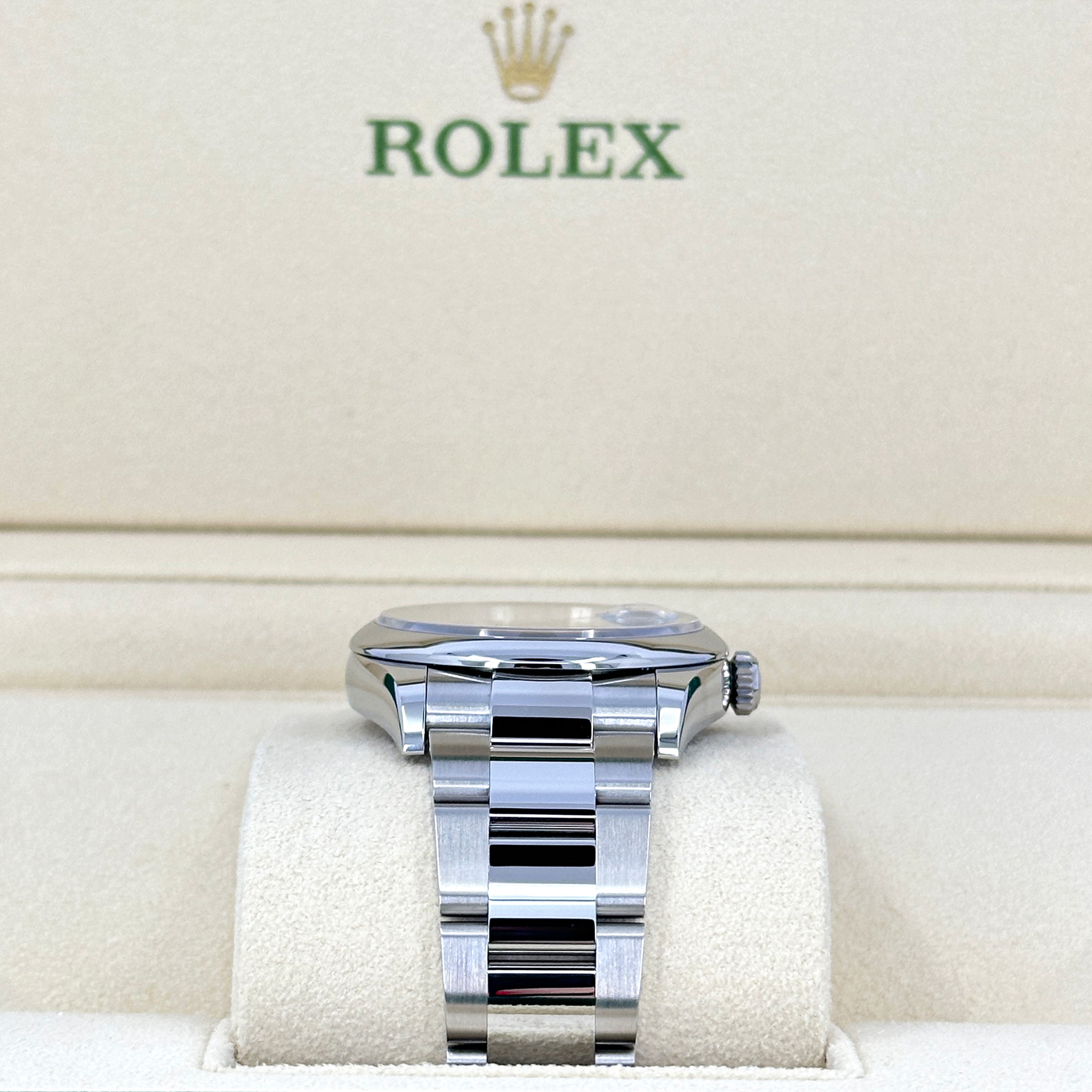 Rolex Datejust 36mm, Oystersteel, Ref# 126200-0024 - Image 3
