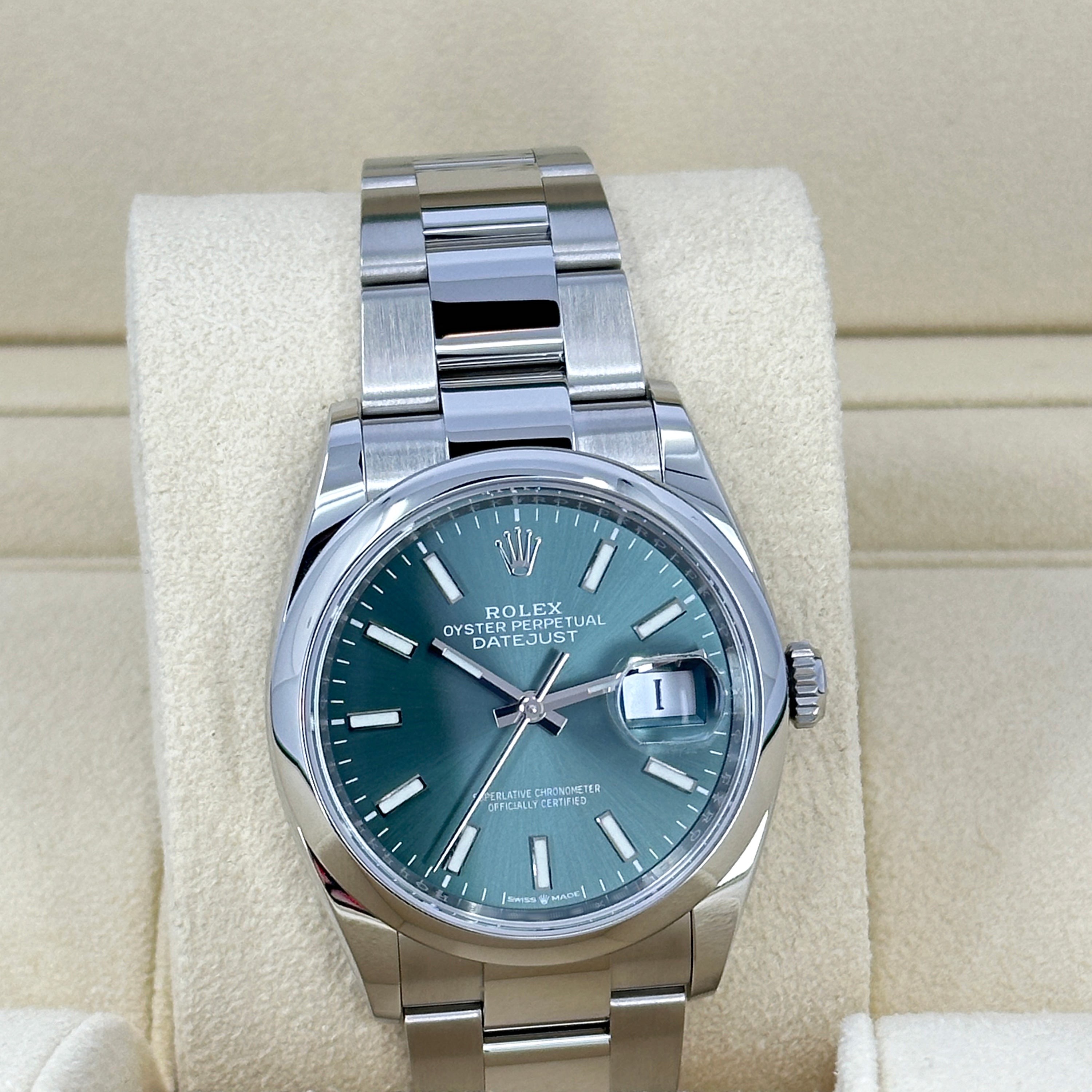 Rolex Datejust 36mm, Oystersteel, Ref# 126200-0024 - Image 9