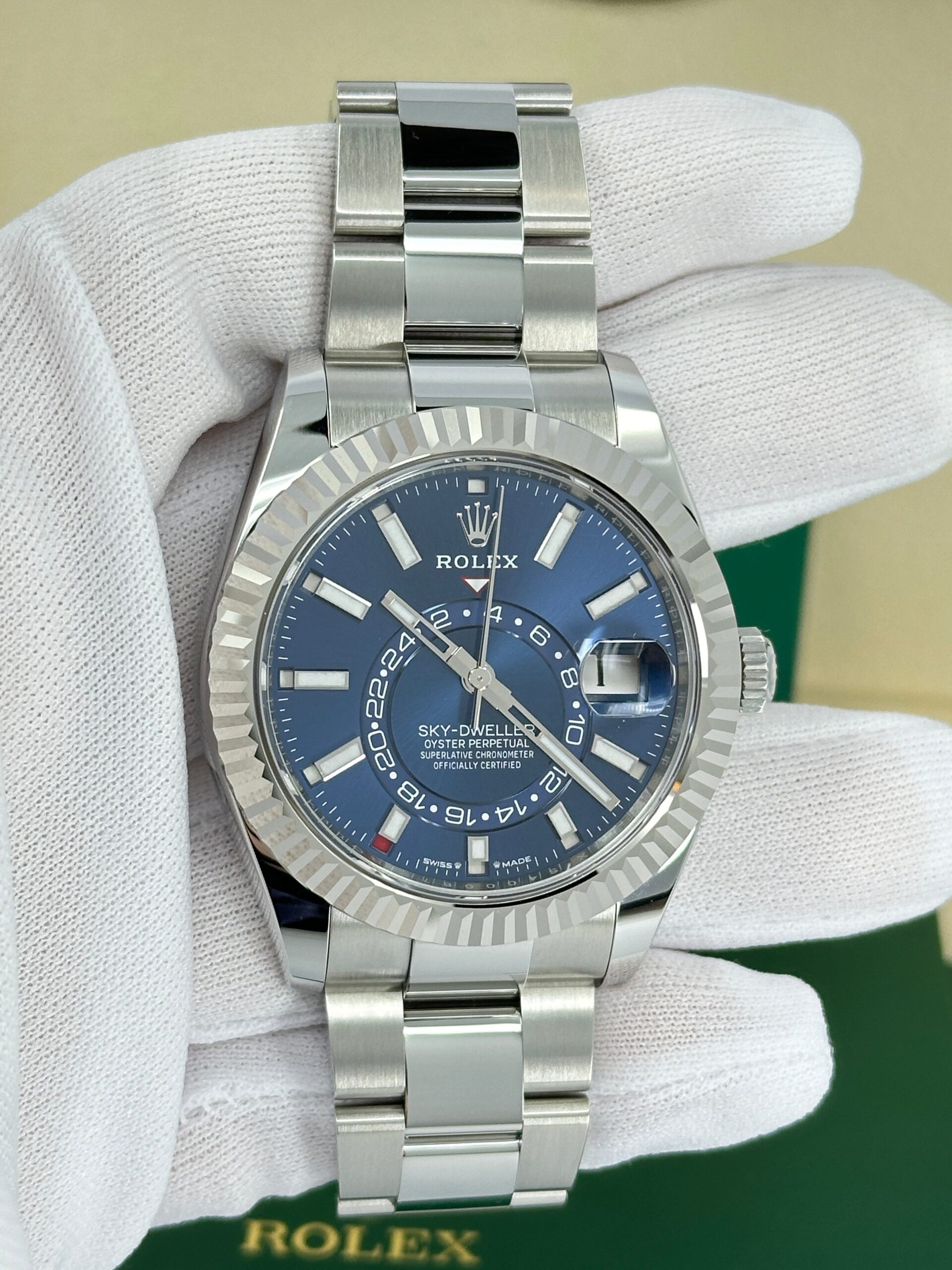 Rolex Sky-Dweller, 42mm, Oystersteel and 18k White Gold, Blue, Oyster, Ref# 336934-0005 - Image 34