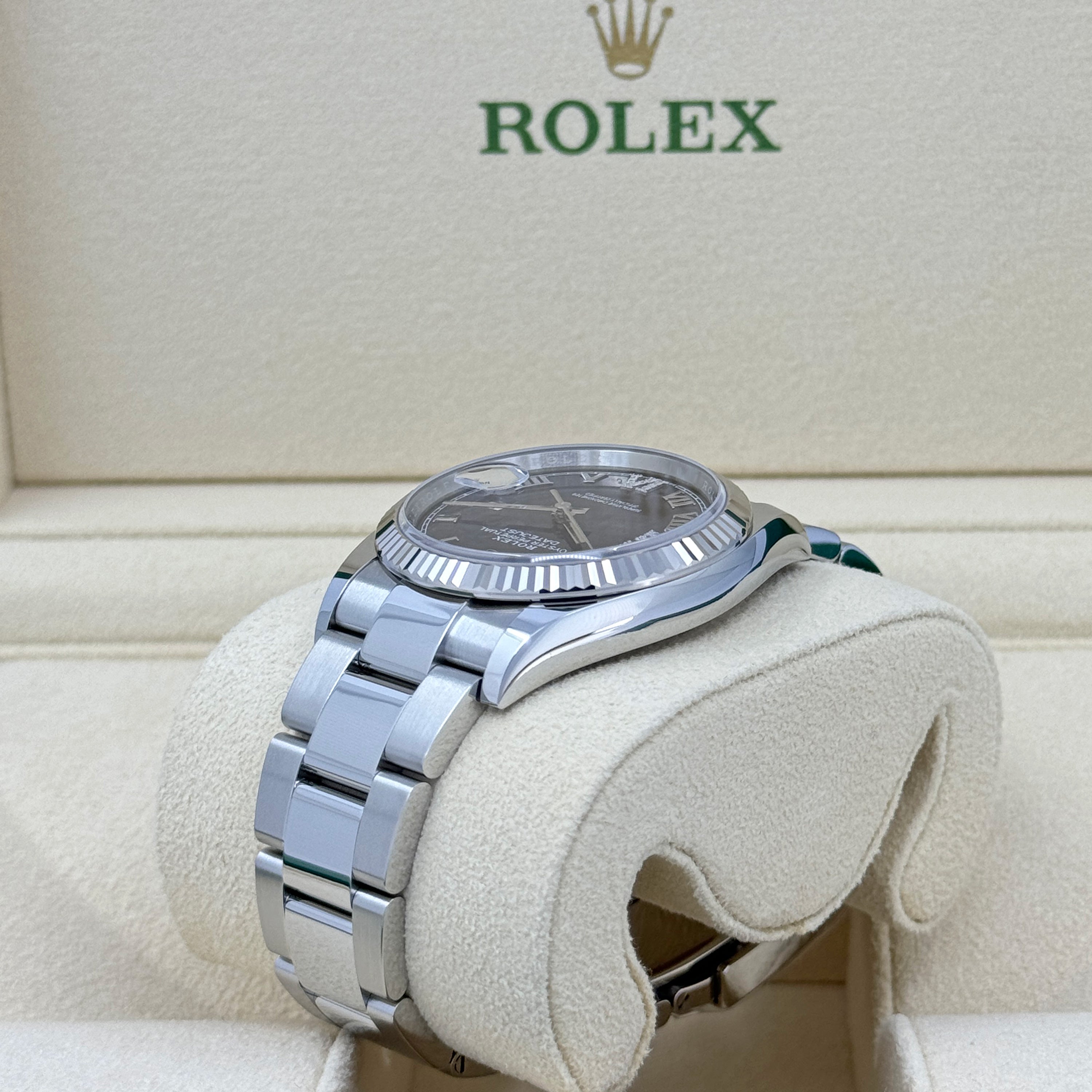 Rolex Datejust 36, Stainless Steel and 18k White Gold, 36mm, Ref# 126234-0022 - Image 10