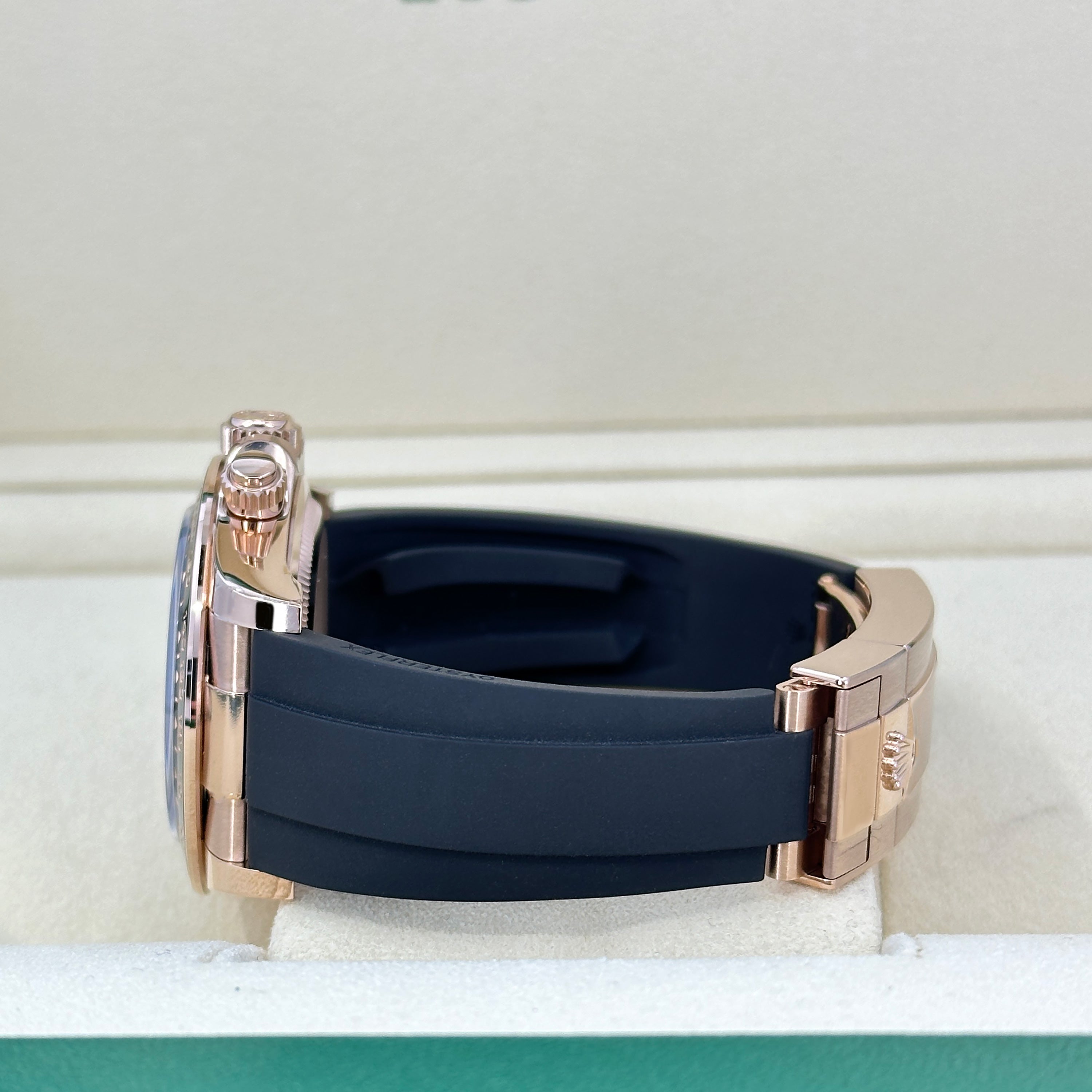 Rolex Cosmograph Daytona 40mm, 18k Everose Gold, Ref# 126515ln-0002 - Image 11