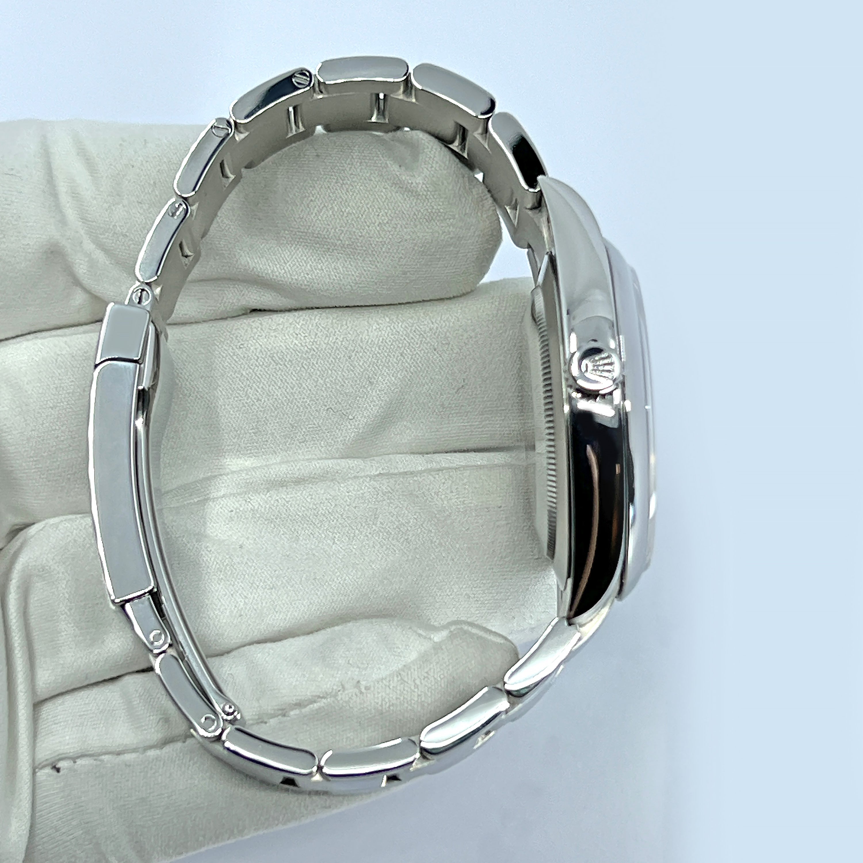 Rolex Oyster Perpetual 41mm, Blue Dial, Ref# 124300-0003 - Image 15