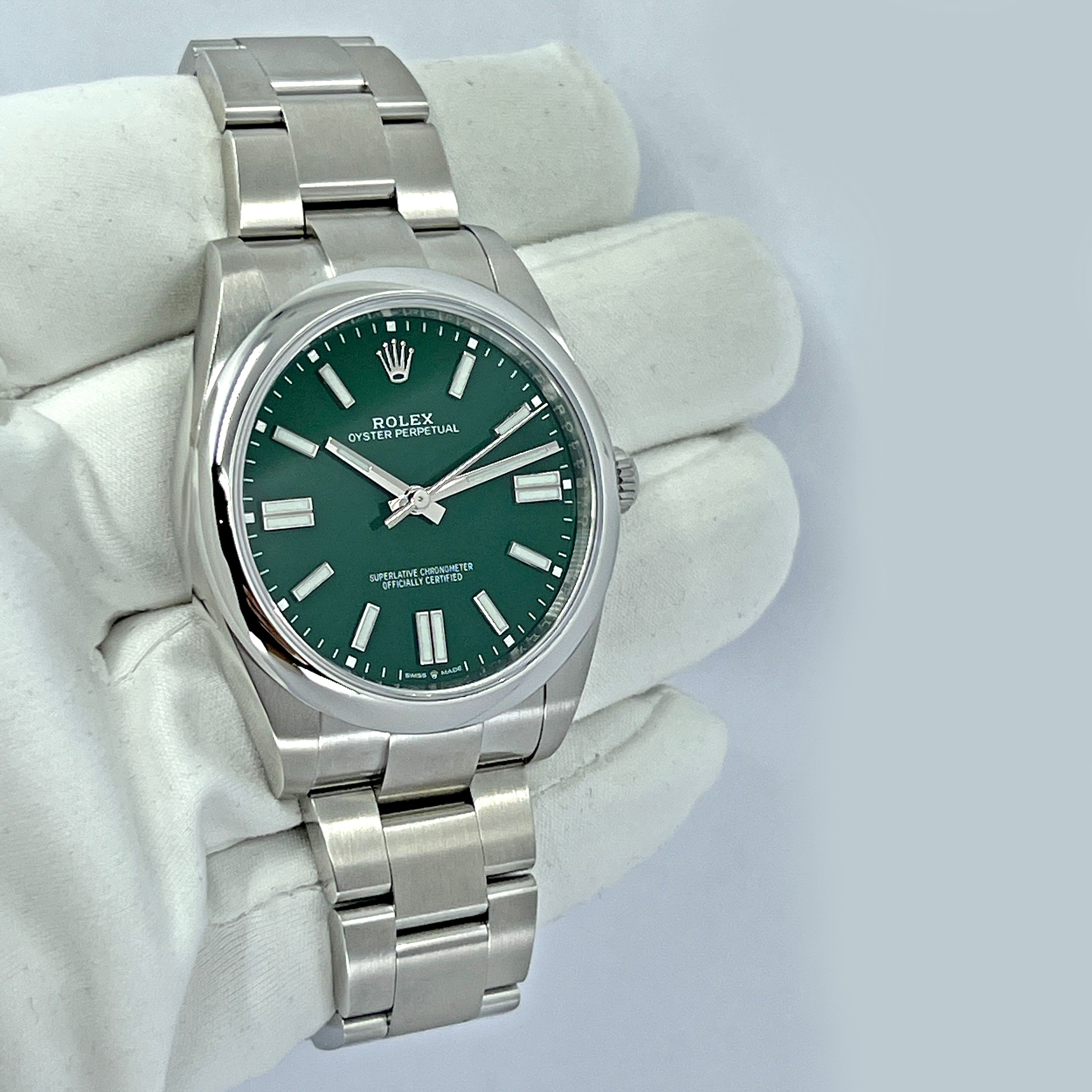 Rolex Oyster Perpetual 41 No Date, Oystersteel, 41mm, Oyster, Ref# 124300-0005 - Image 10