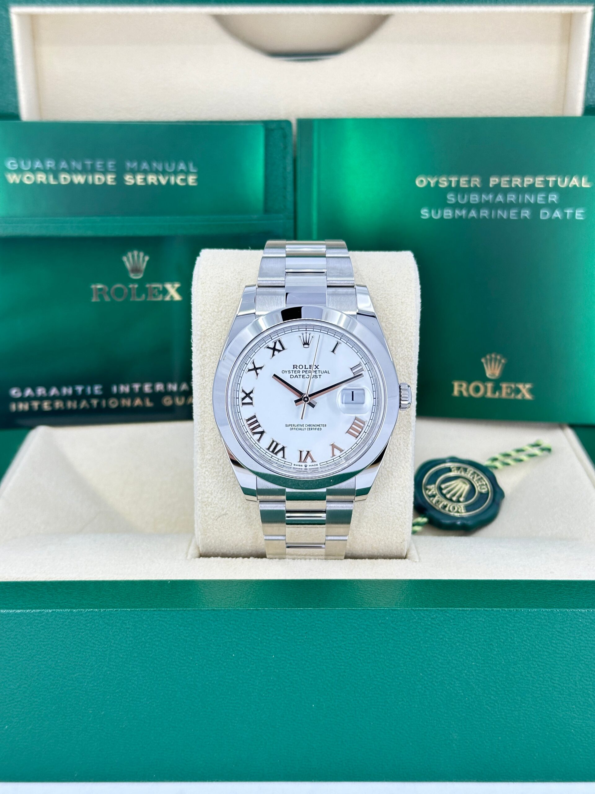 Rolex Datejust 41 Oystersteel Ref# 126300-0015 - Image 2