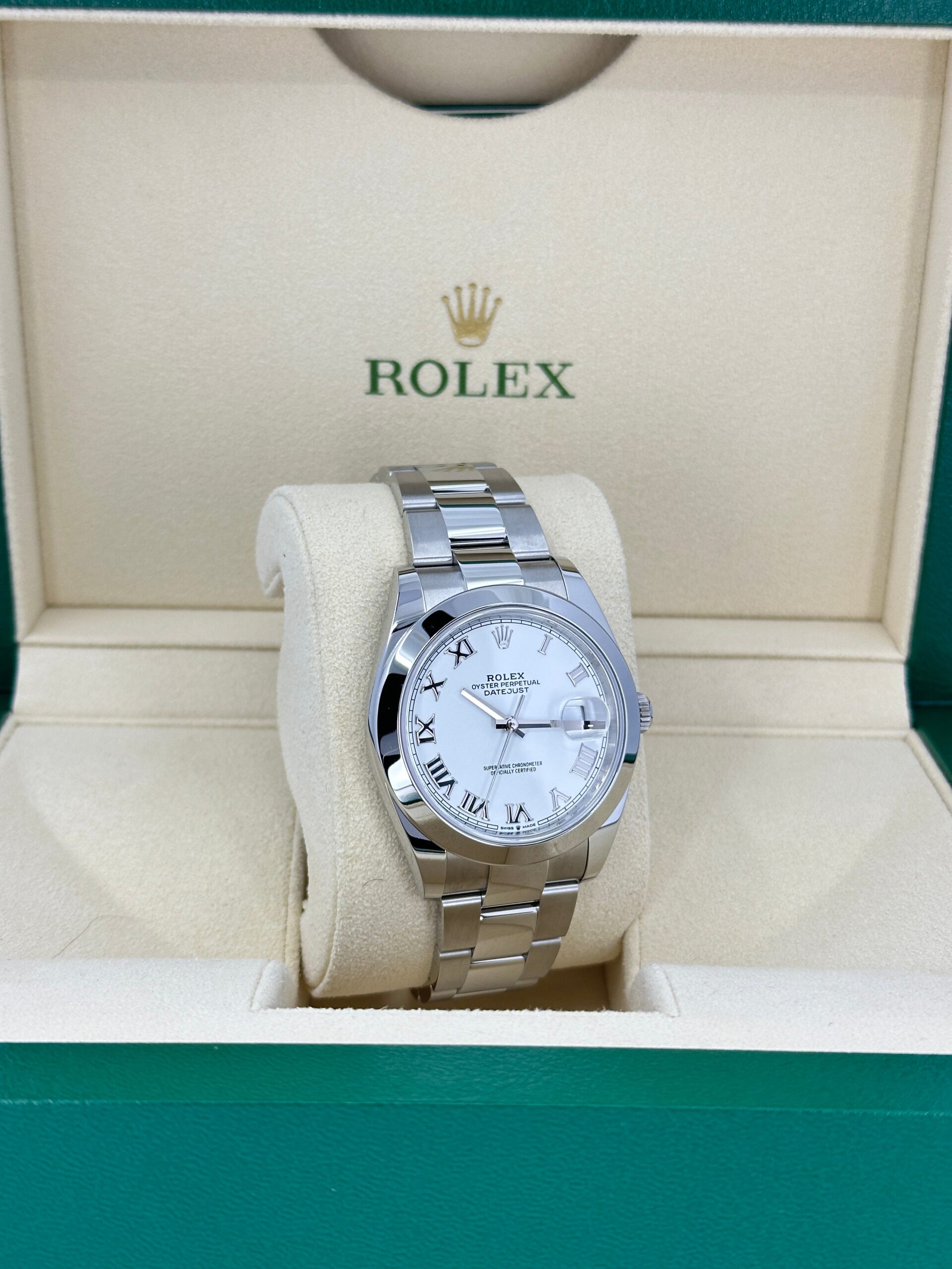 Rolex Datejust 41 Oystersteel Ref# 126300-0015 - Image 11