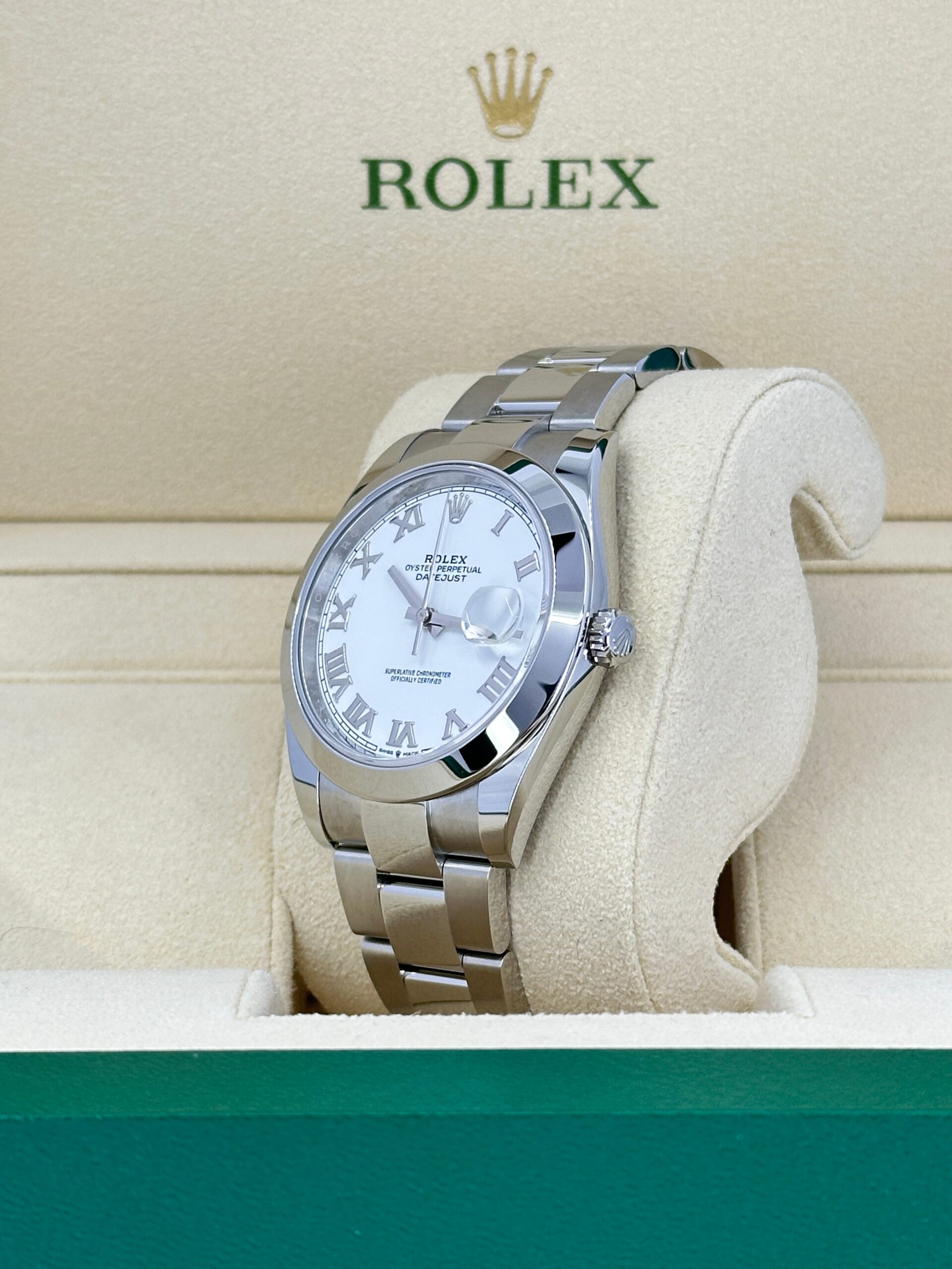Rolex Datejust 41 Oystersteel Ref# 126300-0015 - Image 12