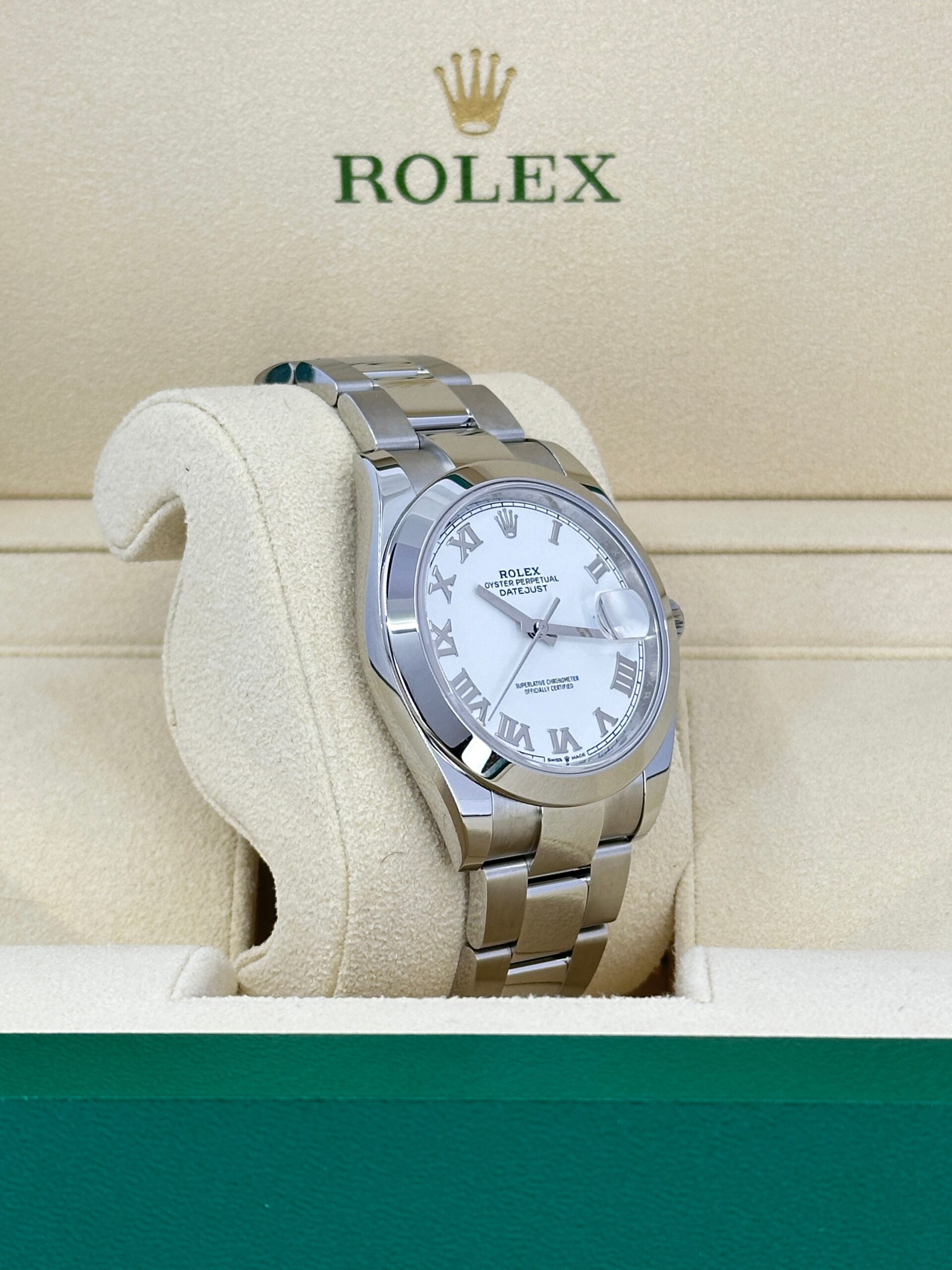 Rolex Datejust 41 Oystersteel Ref# 126300-0015 - Image 16