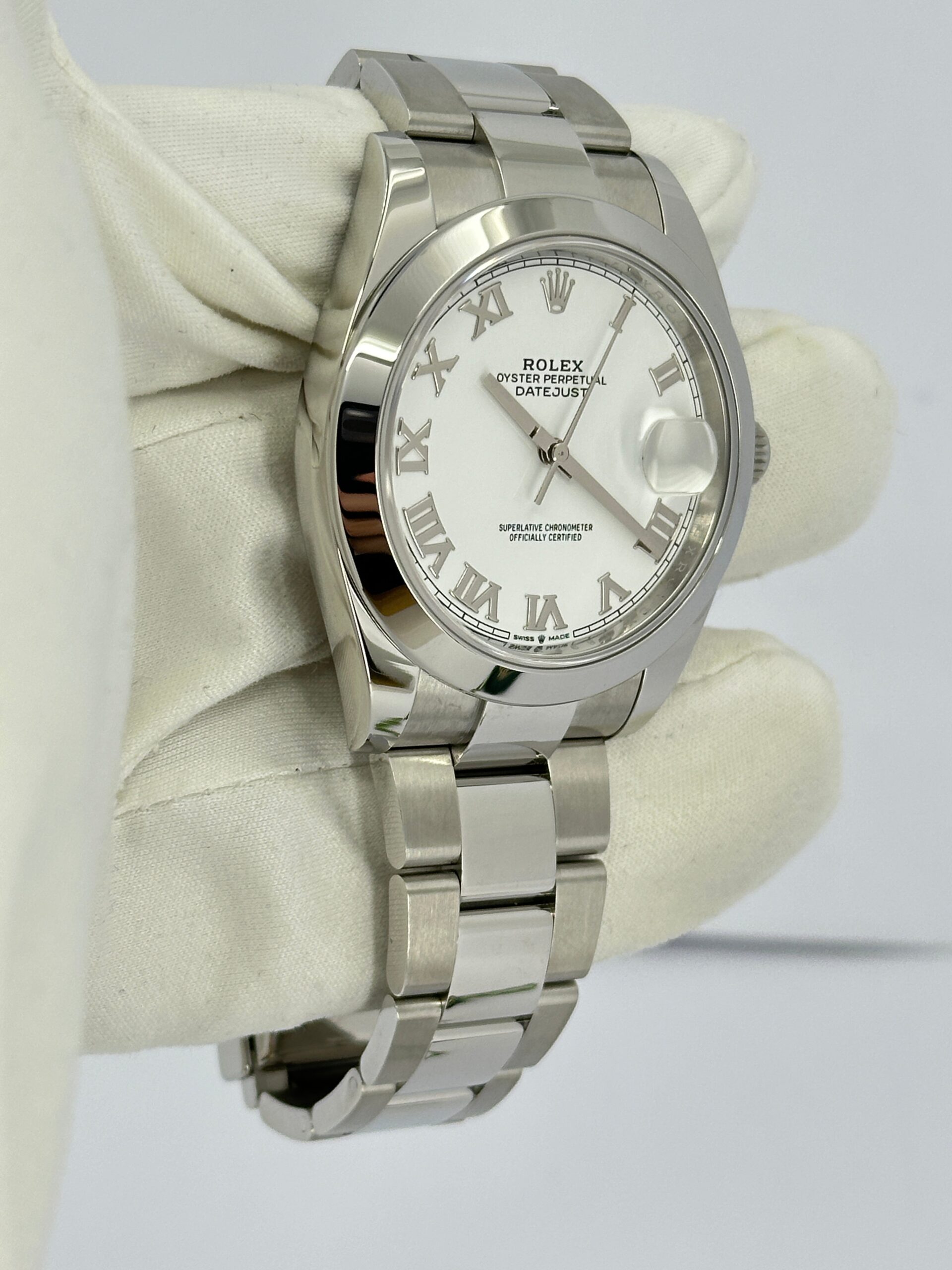 Rolex Datejust 41 Oystersteel Ref# 126300-0015 - Image 19