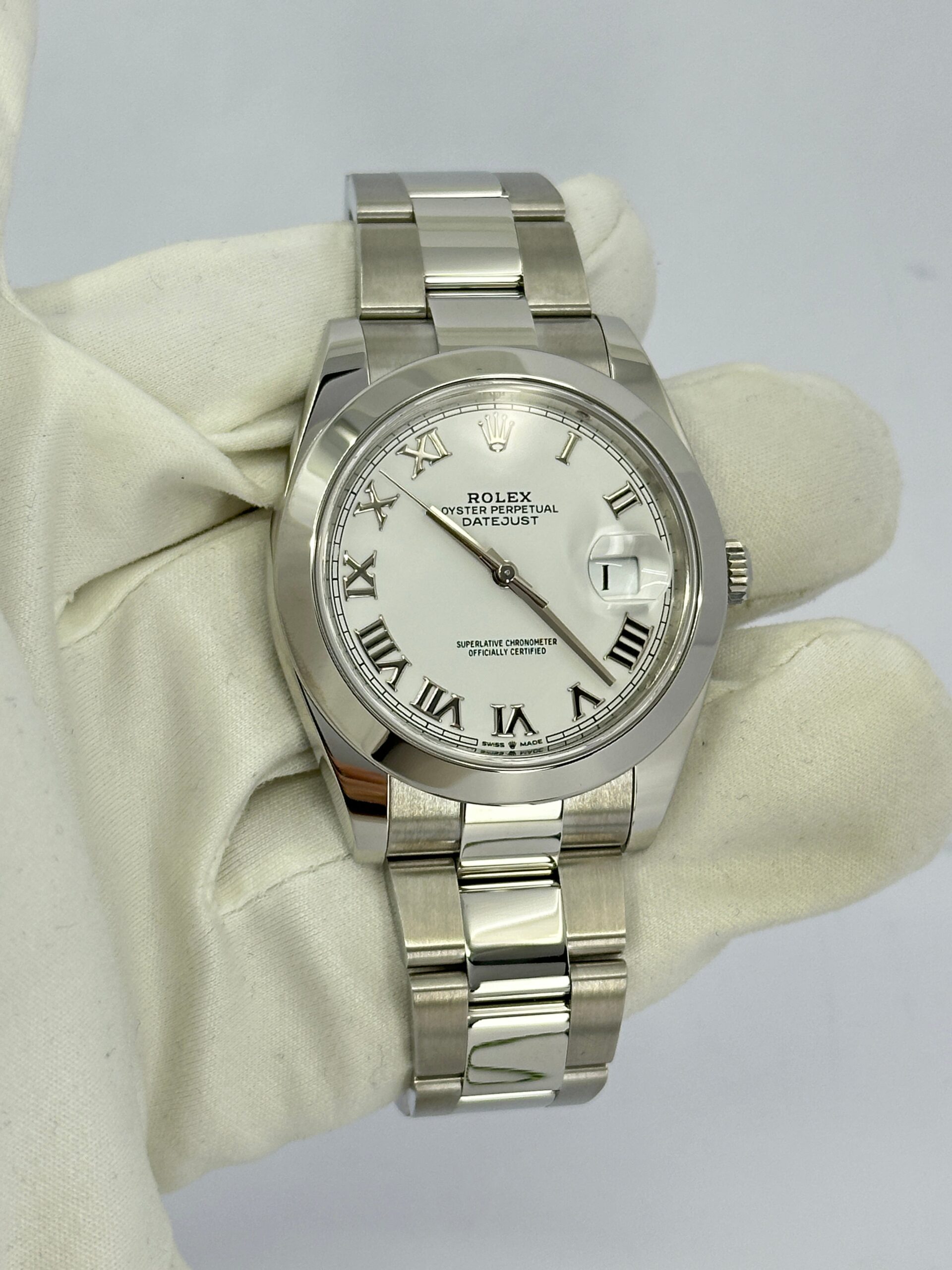 Rolex Datejust 41 Oystersteel Ref# 126300-0015 - Image 25