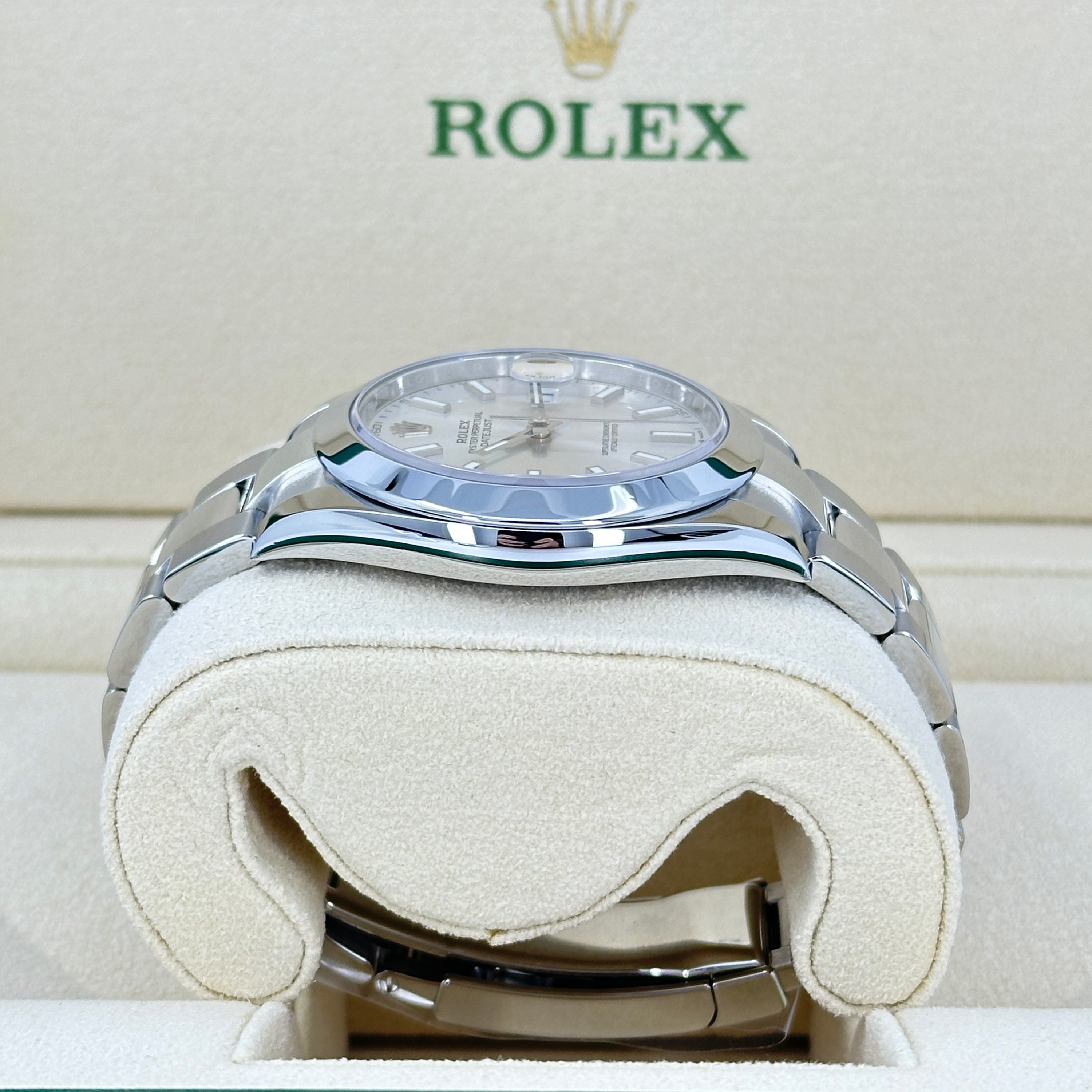 Rolex Datejust 41 Oystersteel Ref# 126300-0003 - Image 6