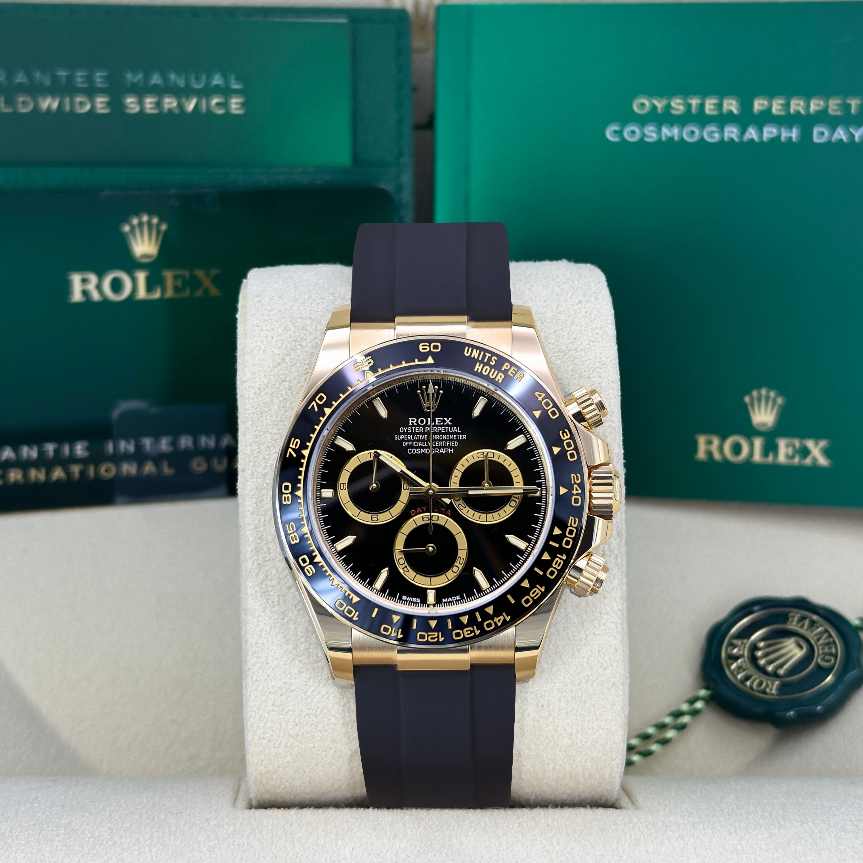 Rolex Cosmograph Daytona 40mm, 18k Yellow Gold, Ref# 126518ln-0008 - Image 2