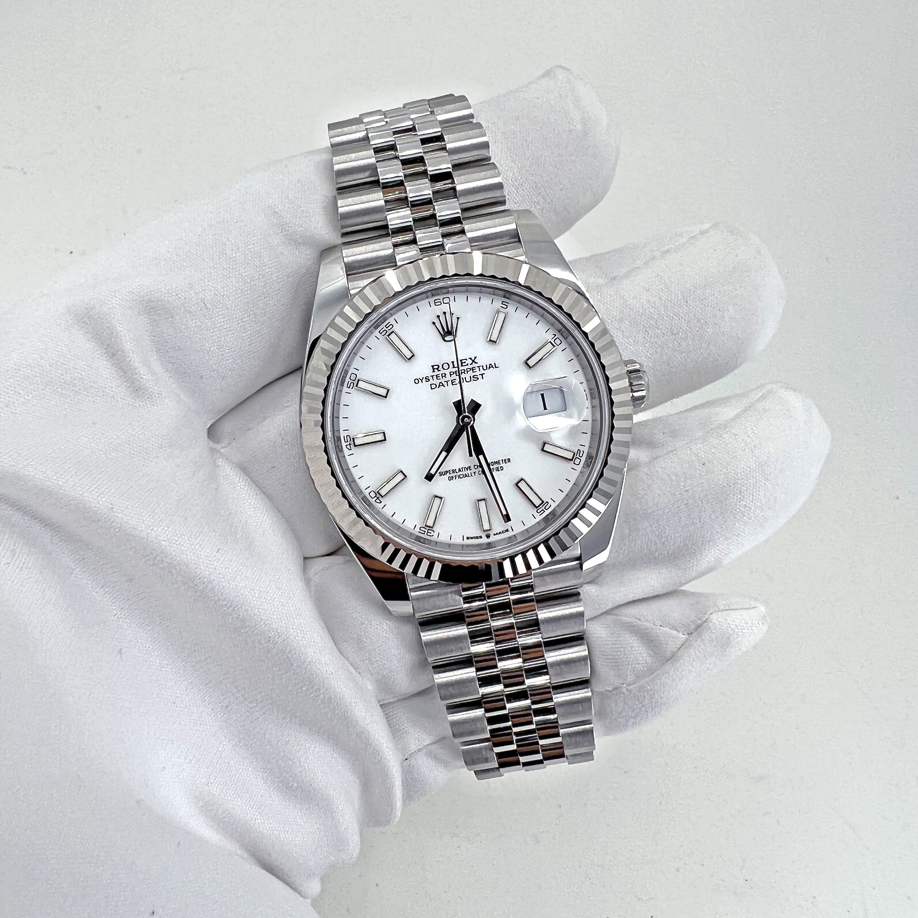 Rolex Datejust 41 Oystersteel and 18K White Gold 41 mm White Dial, Ref# 126334-0010 - Image 13