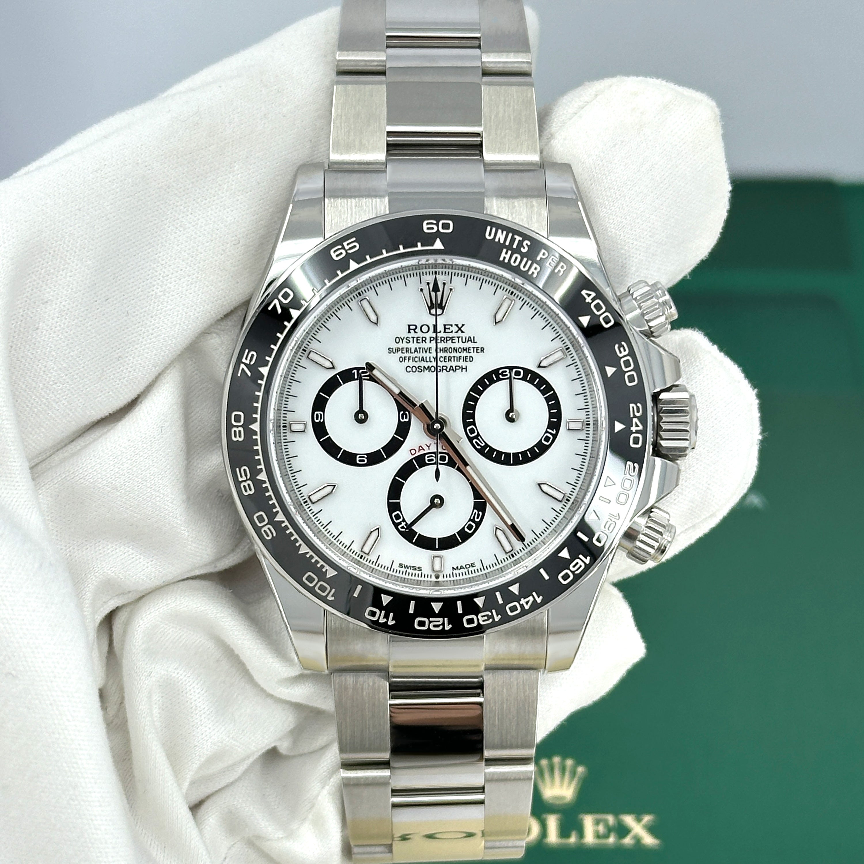 Rolex Cosmograph Daytona 40mm, Oystersteel, Ref# 126500ln-0001 - Image 12