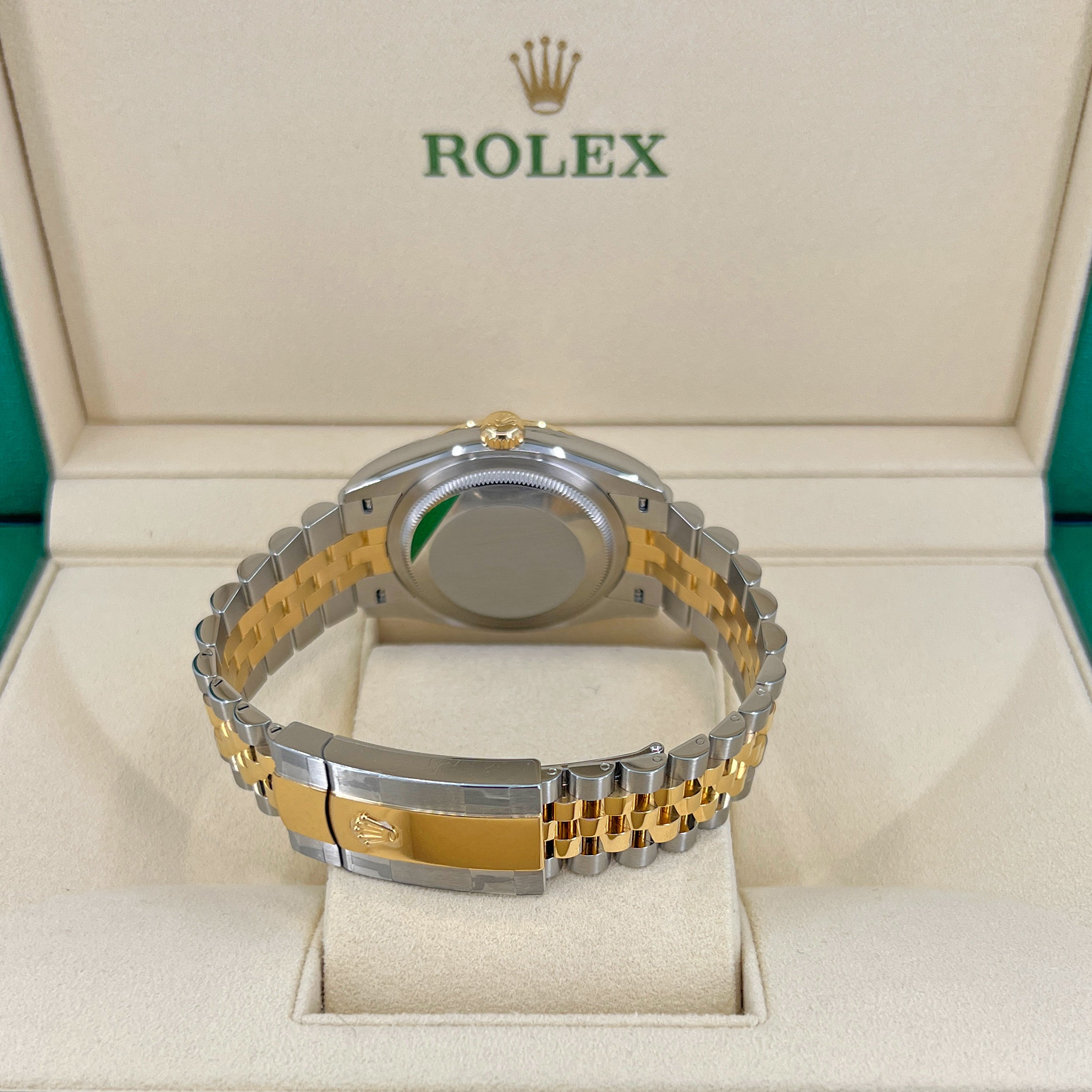 Rolex Datejust 36, 18k Yellow Gold and Stainless Steel, 36mm, Ref# 126233-0037 - Image 8