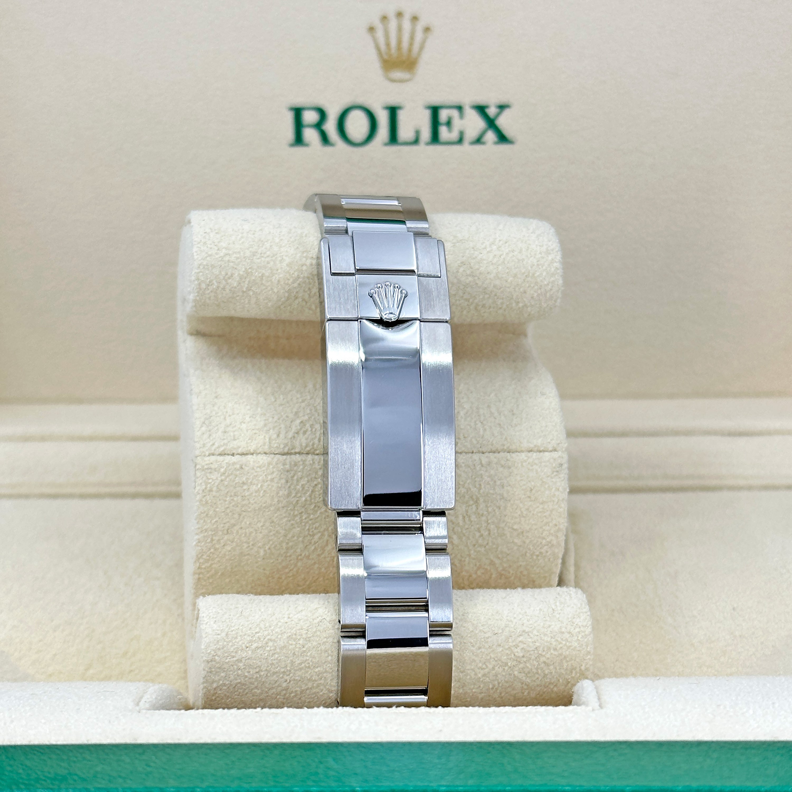Rolex Yacht-Master Oystersteel and platinum Ref# 268622-0002 - Image 7