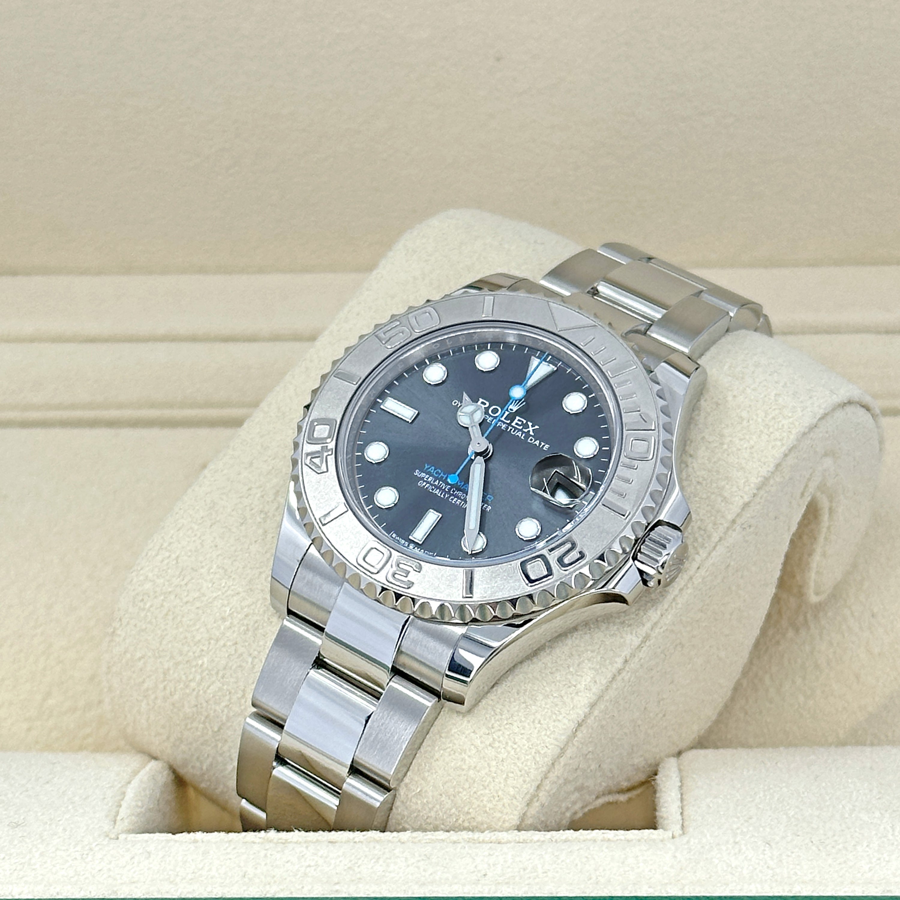 Rolex Yacht-Master Oystersteel and platinum Ref# 268622-0002 - Image 4