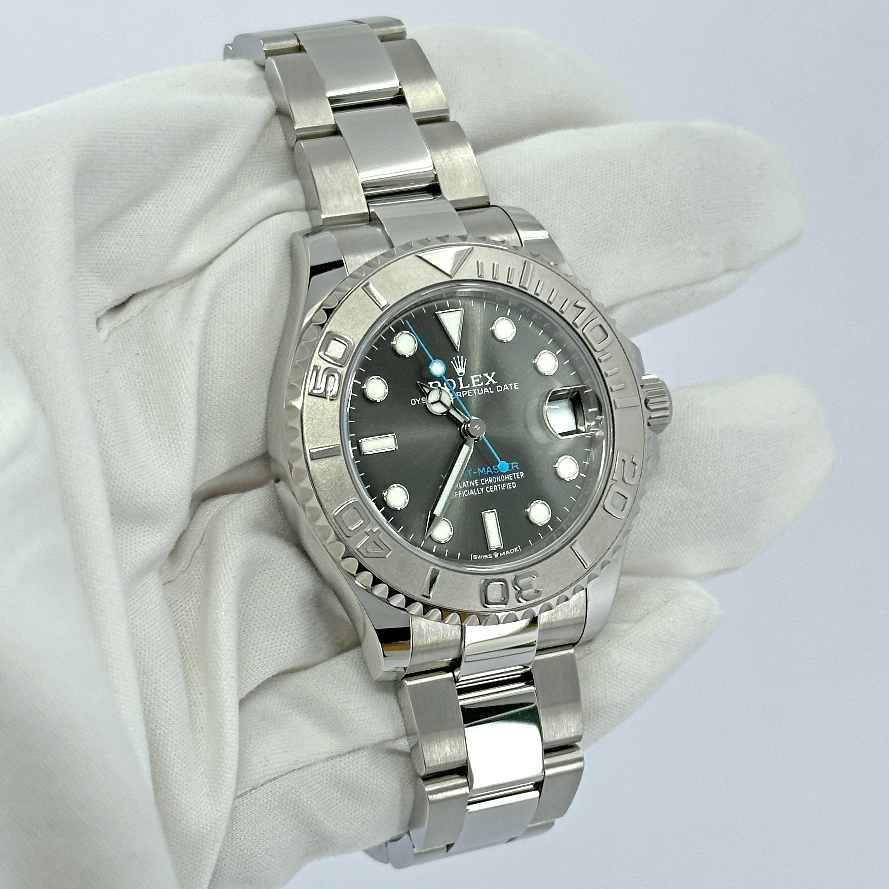 Rolex Yacht-Master Oystersteel and platinum Ref# 268622-0002 - Image 3