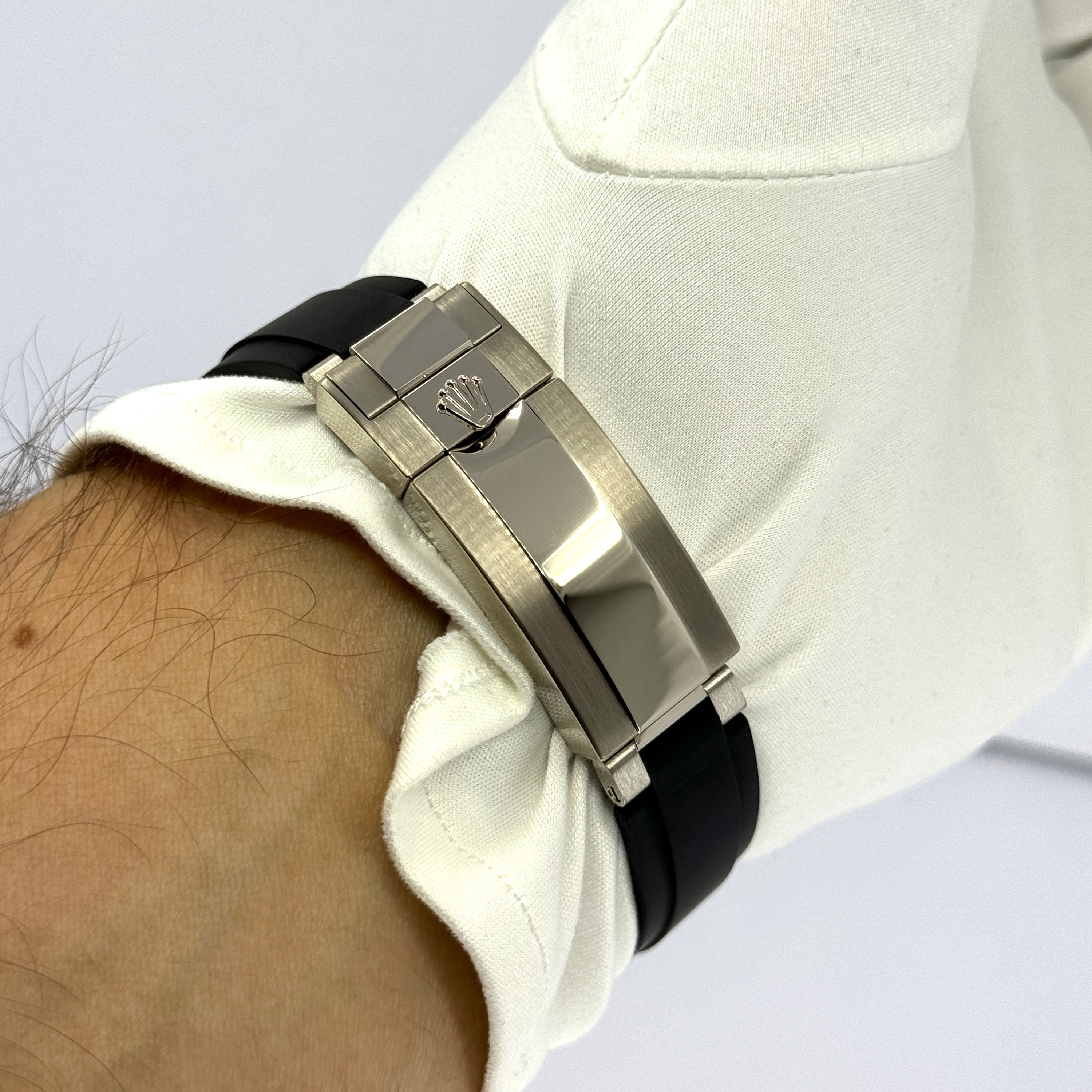 Rolex Cosmograph Daytona 40mm, 18k White Gold, Ref# 126519ln-0002 - Image 14