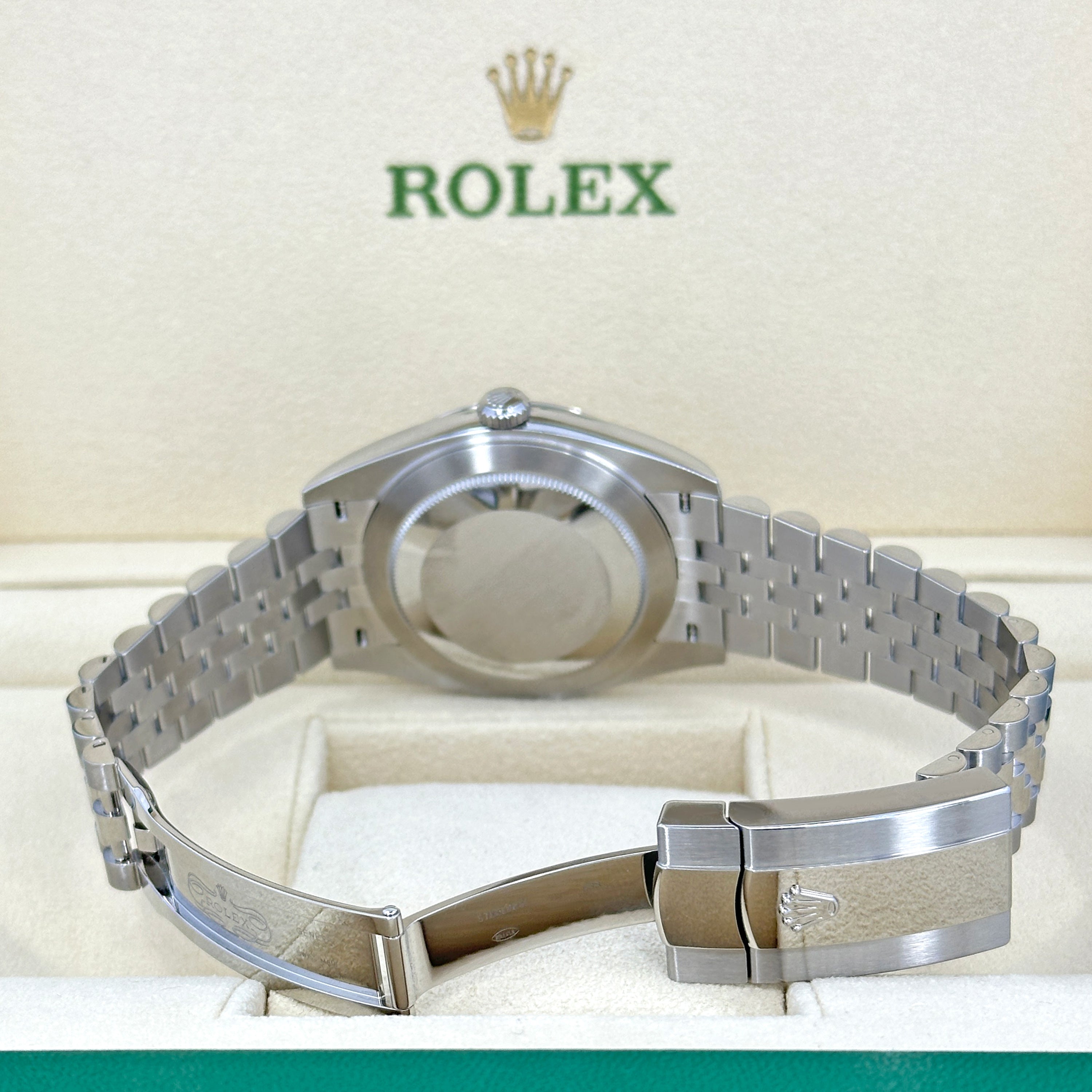 Rolex Datejust 41, Stainless Steel and 18k White Gold, 41mm, Ref# 126334-0004 - Image 14