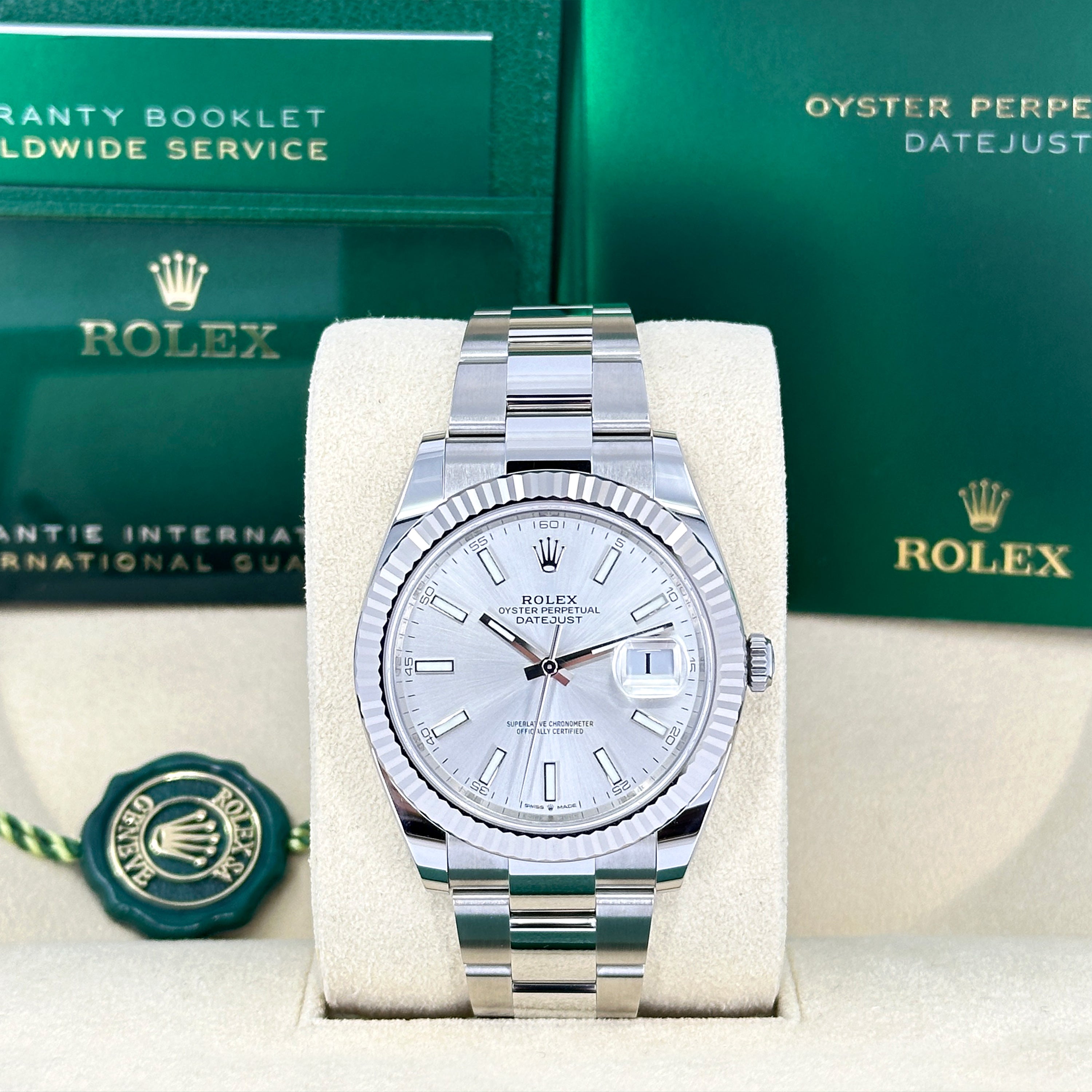 Rolex Datejust 41, Stainless Steel and 18k White Gold, 41mm, Ref# 126334-0003 - Image 2