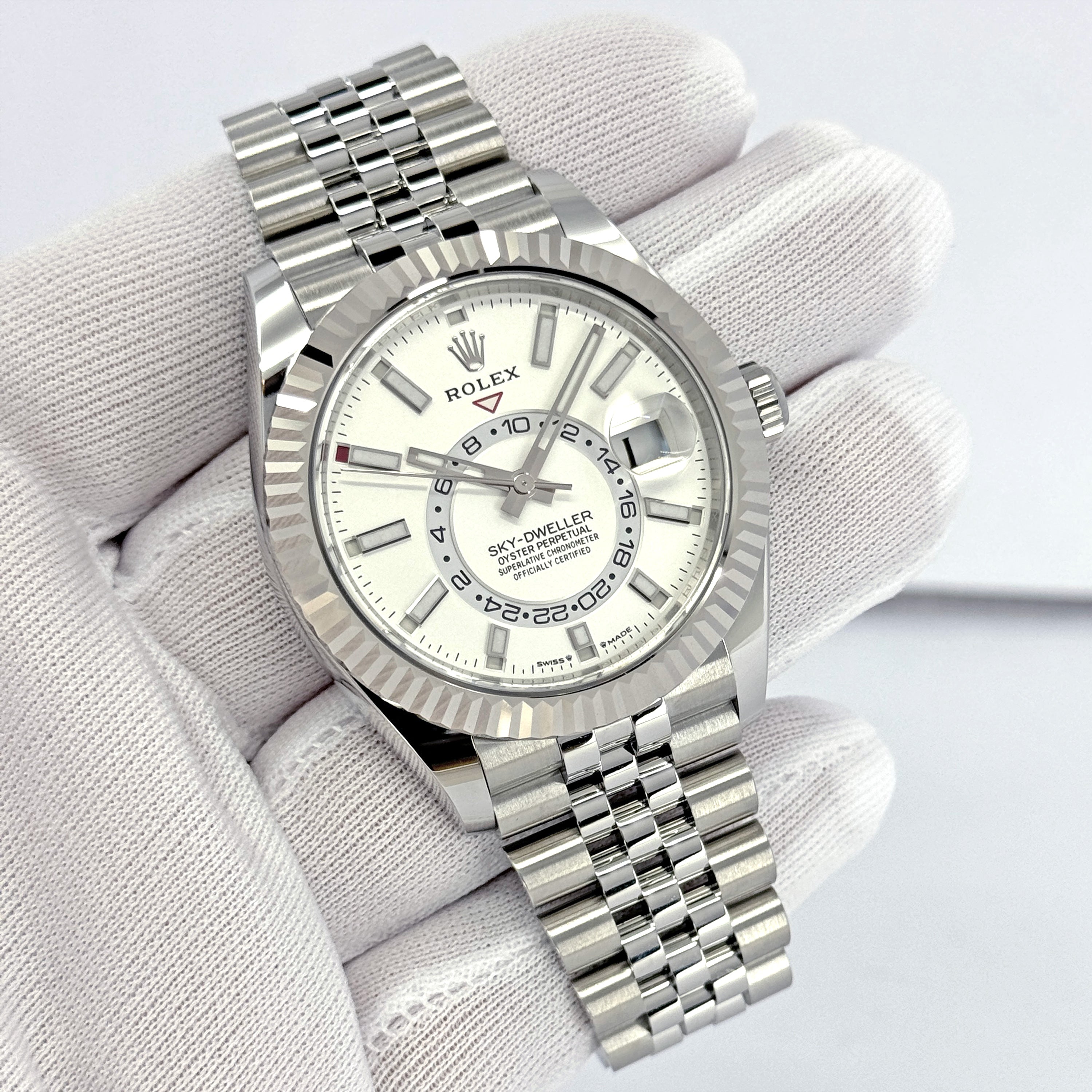 Rolex Sky-Dweller, 42mm, Oystersteel and 18k White Gold, White, Jubilee, Ref# 336934-0004 - Image 14