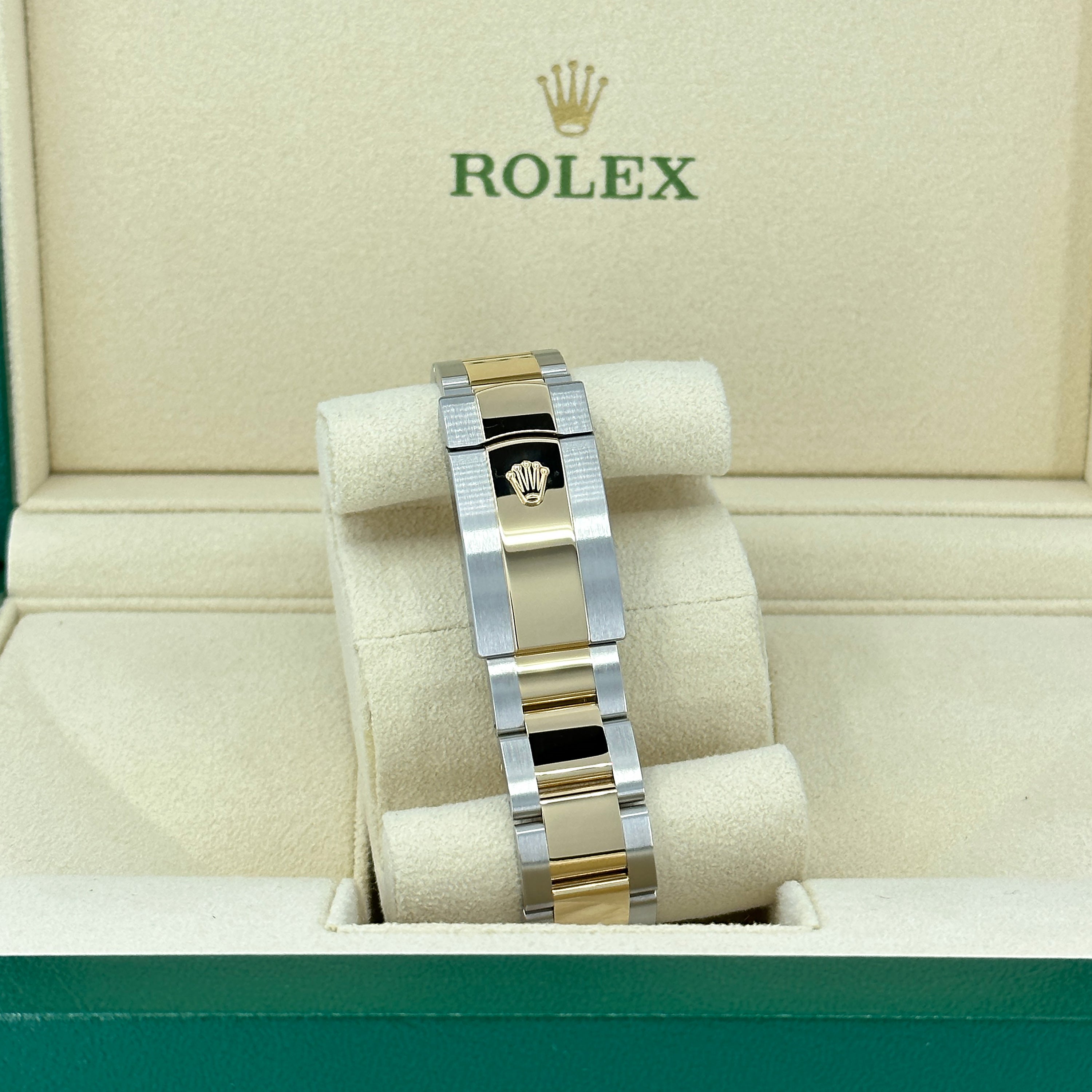 Rolex Datejust 41 Oystersteel and yellow gold Ref# 126333-0009 - Image 11