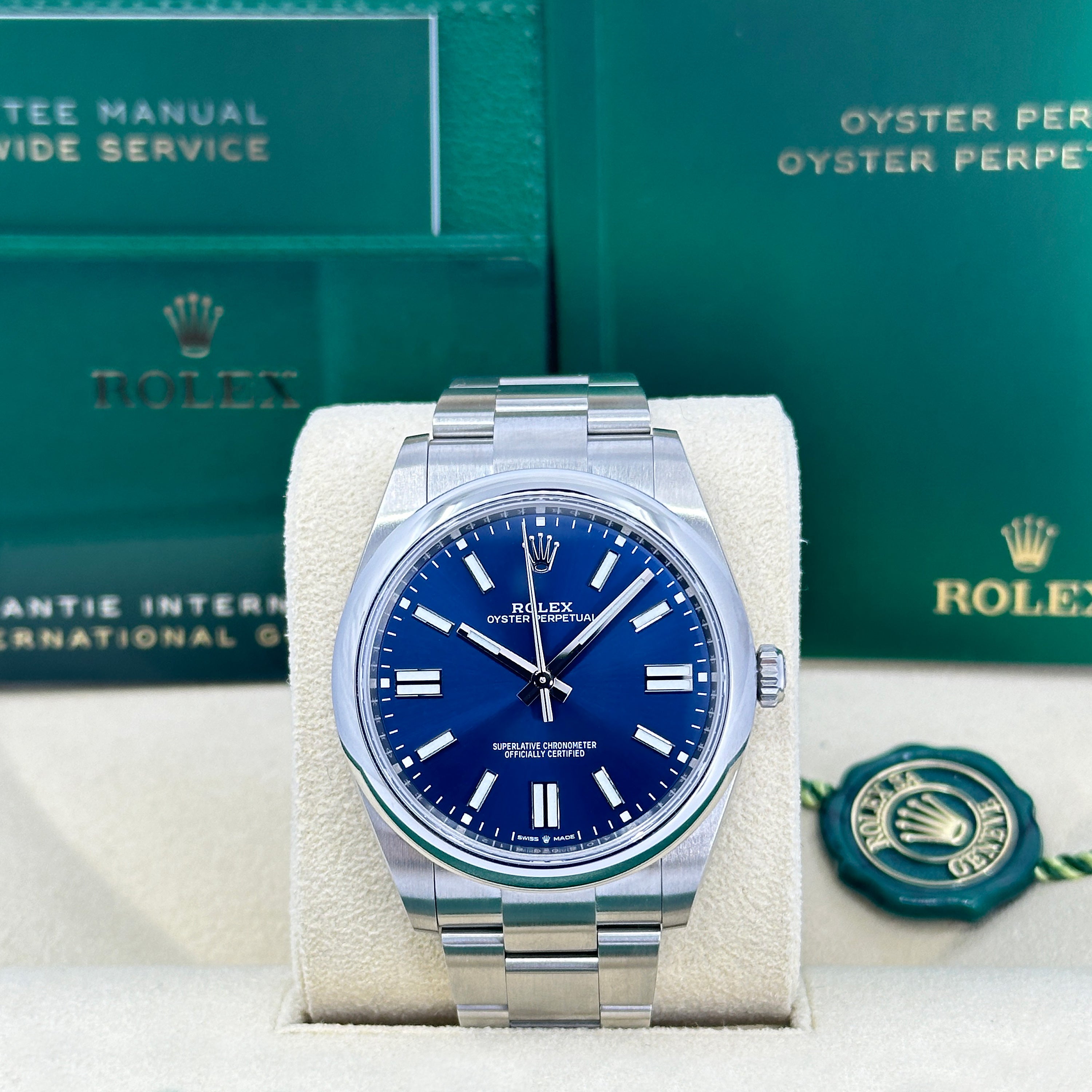 Rolex Oyster Perpetual 41mm, Blue Dial, Ref# 124300-0003 - Image 2