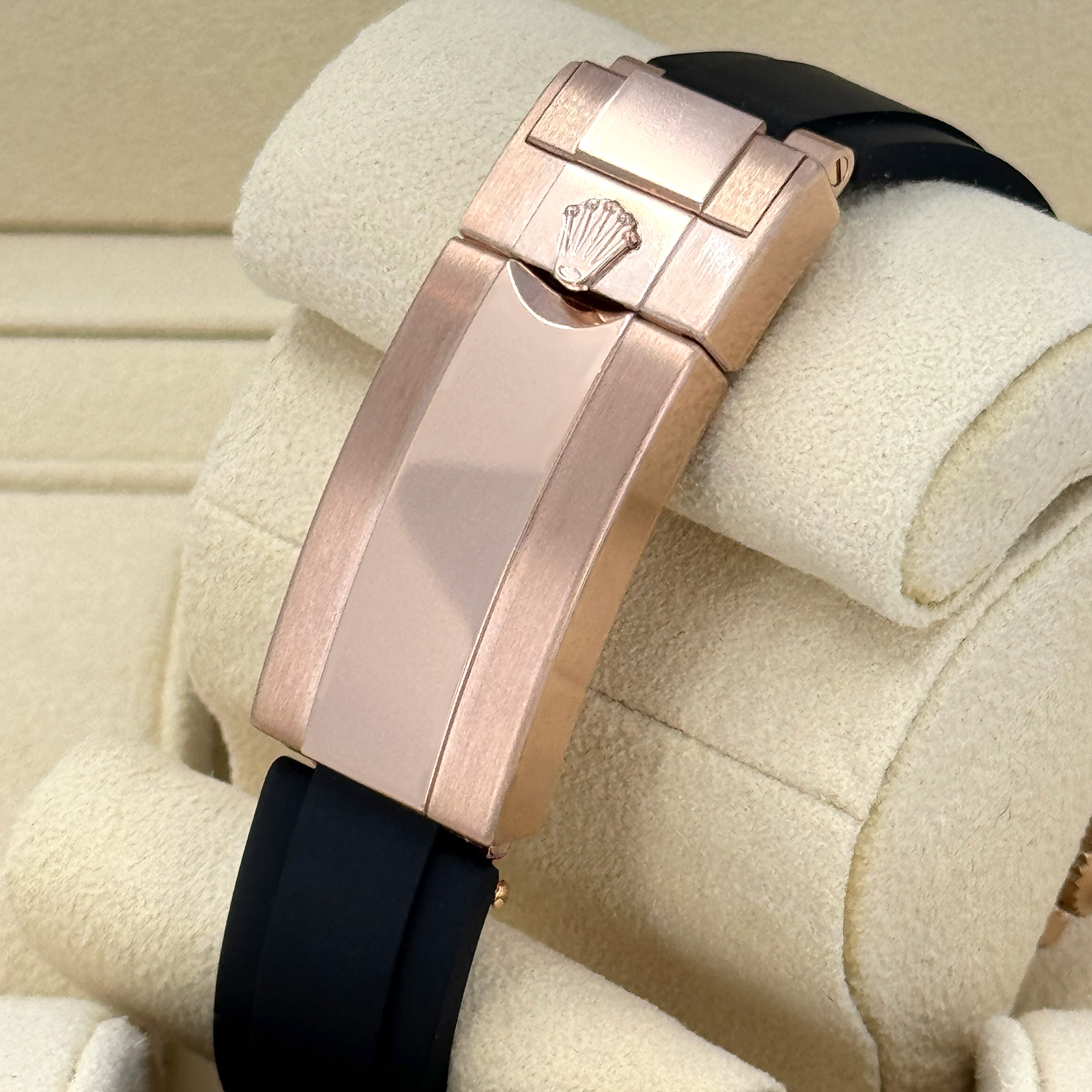 Rolex Yacht-Master 40, 18k Everose Gold, 40mm, Ref# 126655-0002 - Image 13