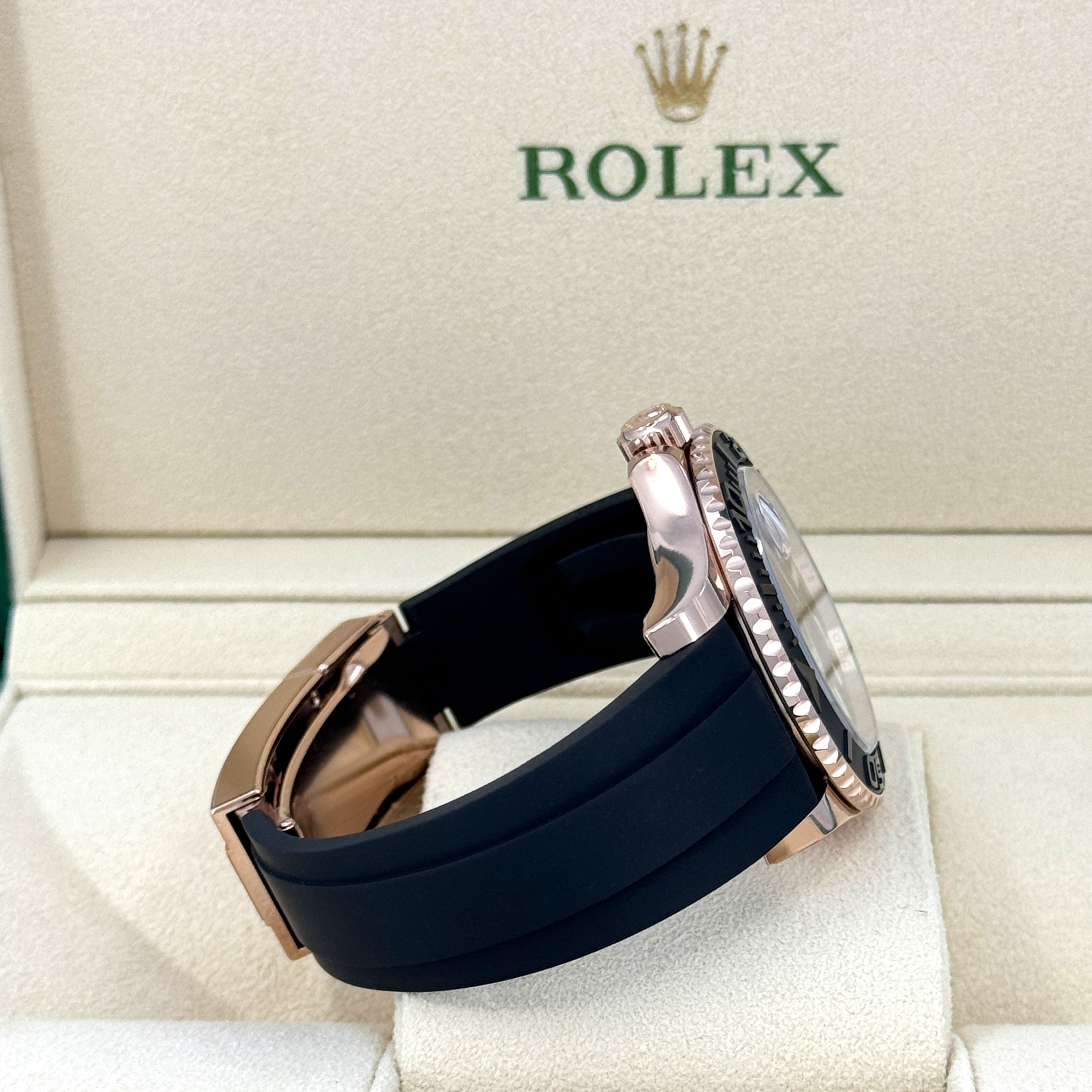 Rolex Yacht-Master 40, 18k Everose Gold, 40mm, Ref# 126655-0002 - Image 14