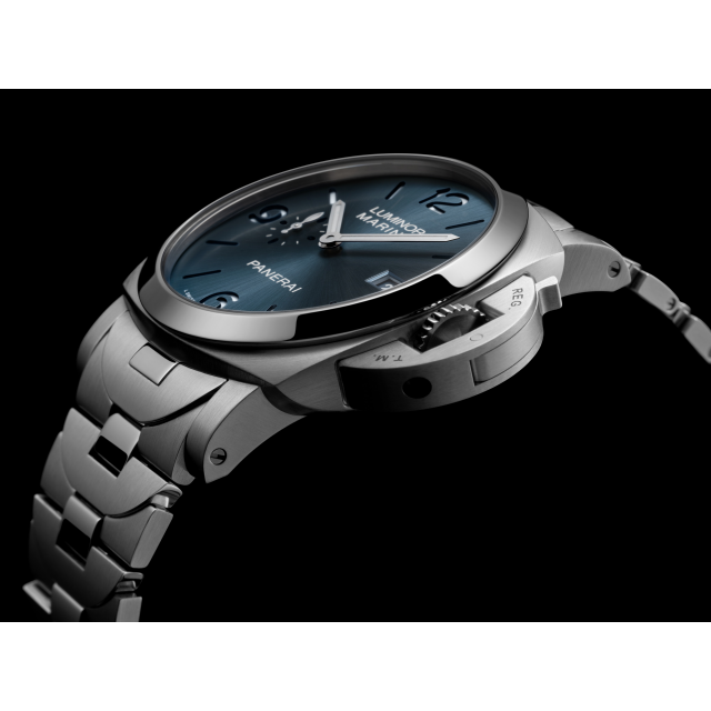 Unworn, Panerai Luminor Marina, 44mm, Stainless Steel, Ref# PAM03323, box and papers - Image 2