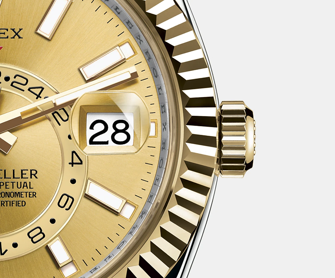 Rolex Sky-Dweller 42mm, Oystersteel and 18k Yellow Gold, Ref# 326933-0001 - Image 4