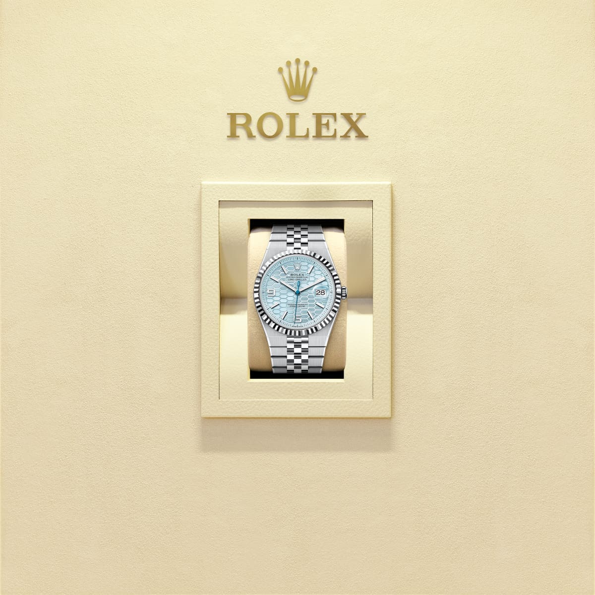 Unworn 2025, Rolex Land-Dweller 40, Platinum, Ice blue dial, Fluted Flat Jubilee, Ref# 127336-0001, box and papers - Image 6