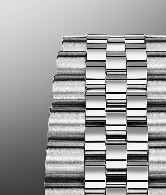 Rolex GMT-Master II Oystersteel Ref# 126710BLRO-0001 - Image 3