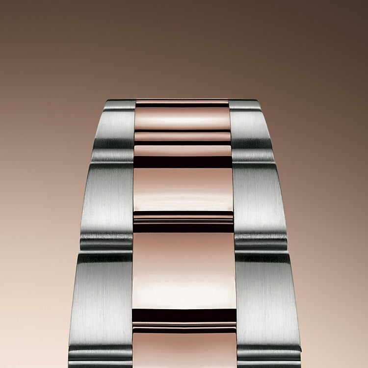 Rolex Yacht-Master 40, Stainless Steel and 18k Everose Gold, 40mm, Ref# 126621-0001 - Image 4