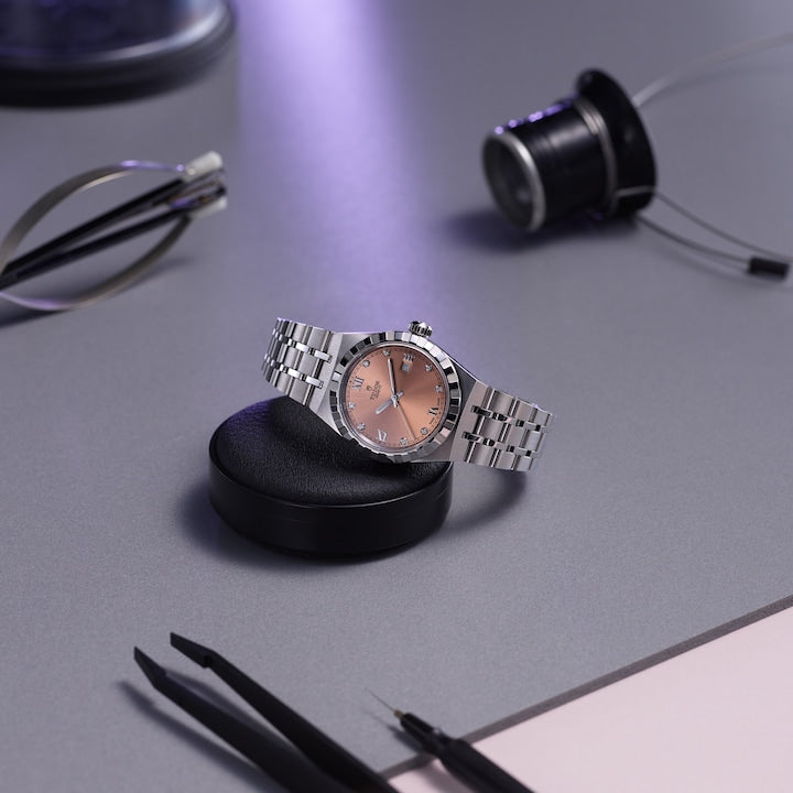 Tudor Royal, Stainless Steel with Diamond-set, 28mm, Ref# M28300-0010 - Image 4