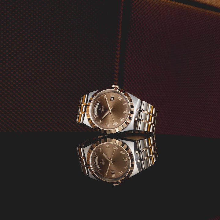 Tudor Royal, Stainless Steel and 18k Yellow Gold, 41mm, Ref# M28603-0007 - Image 3