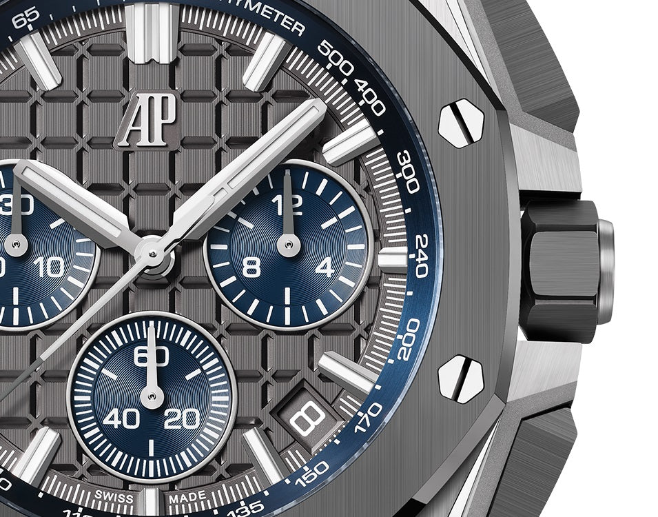Audemars Piguet Royal Oak Offshore SELFWINDING CHRONOGRAPH Ref# 26420IO.OO.A009CA.01 - Image 3