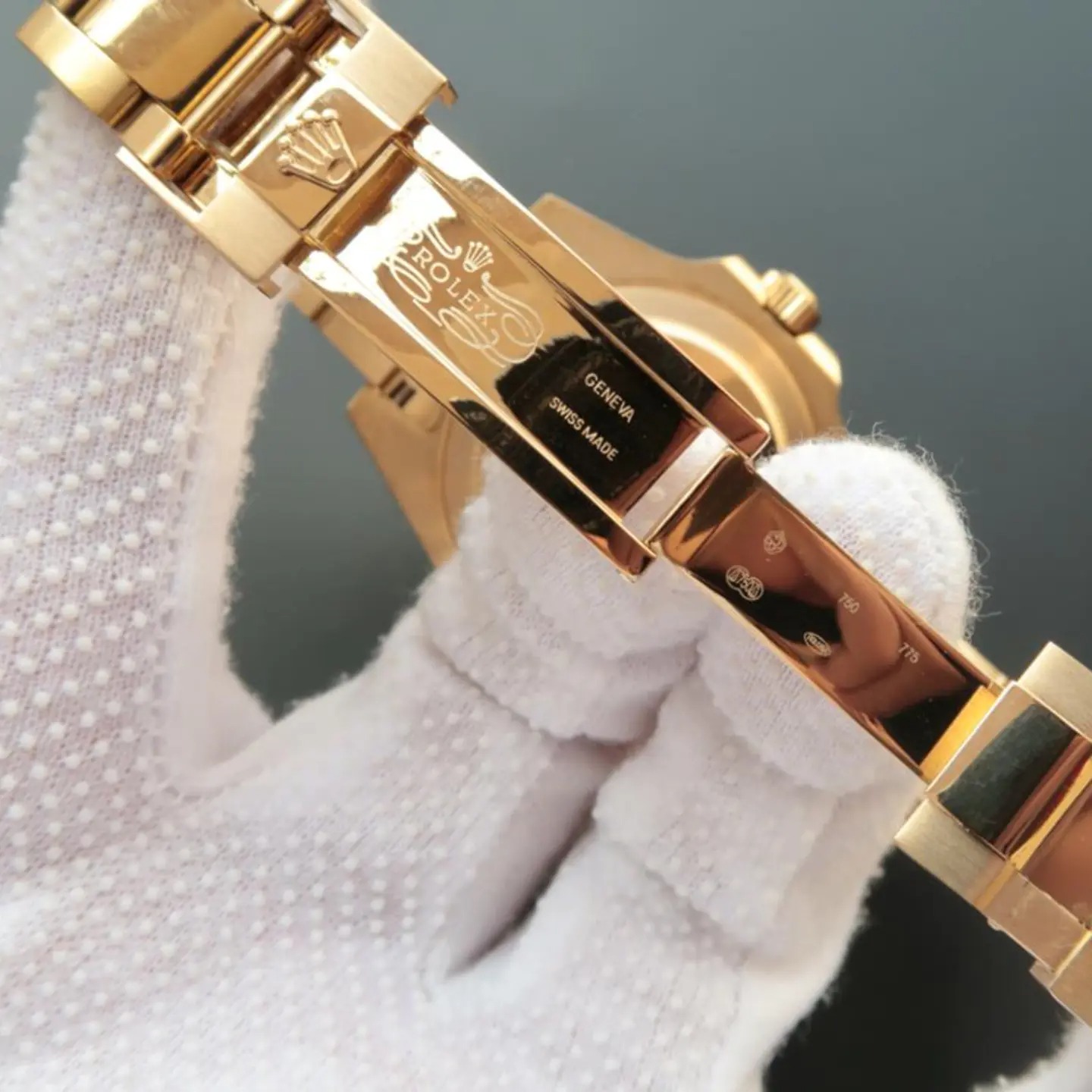 Rolex Submariner Golden Blue / Red Diamond Black Dial 40mm - Image 7