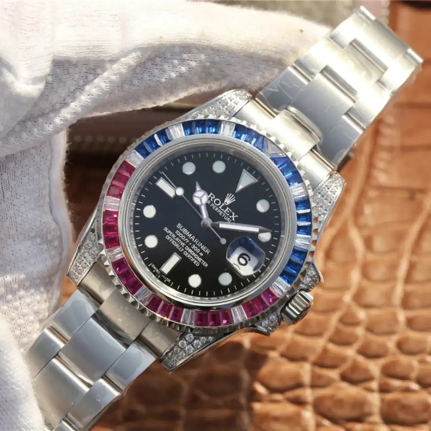 Rolex Submariner Silver Blue/Red Diamond, 40mm - Image 10