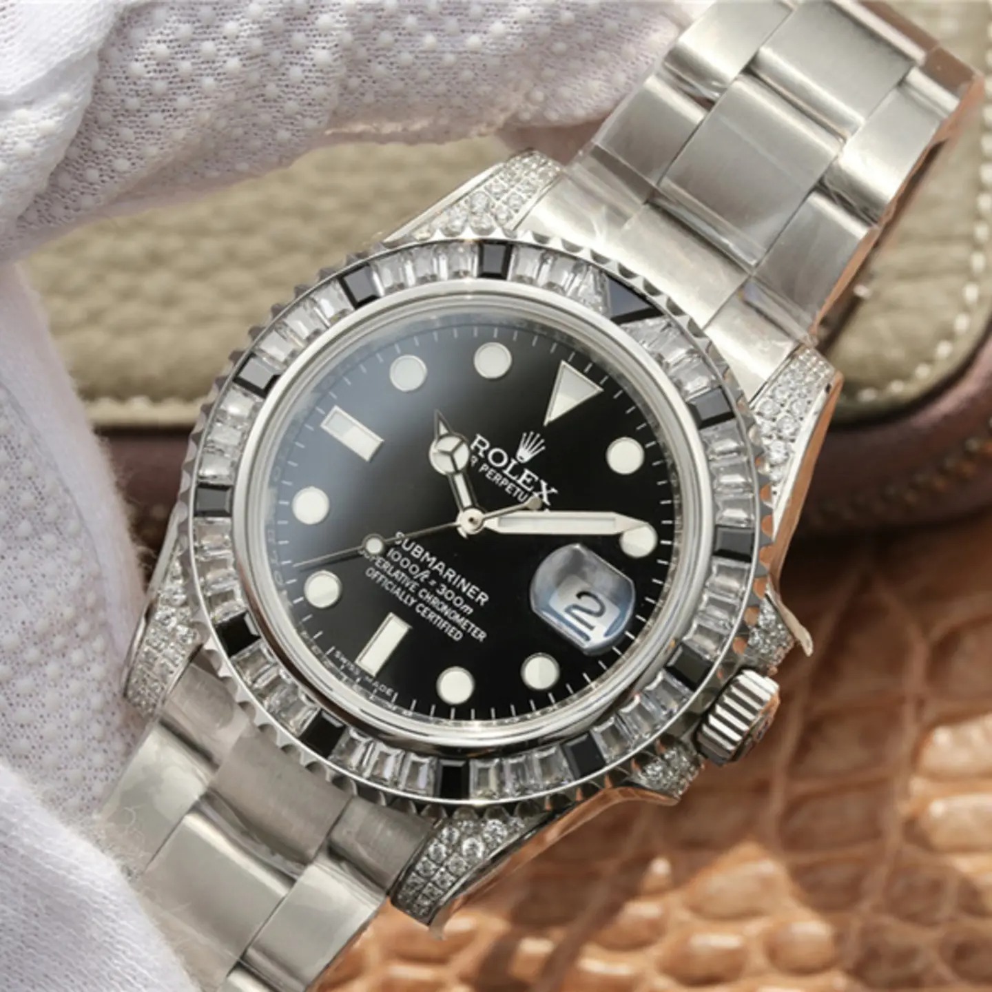 Rolex Submariner Date Silver Black Diamond, 40mm, Ref#116610LN - Image 13